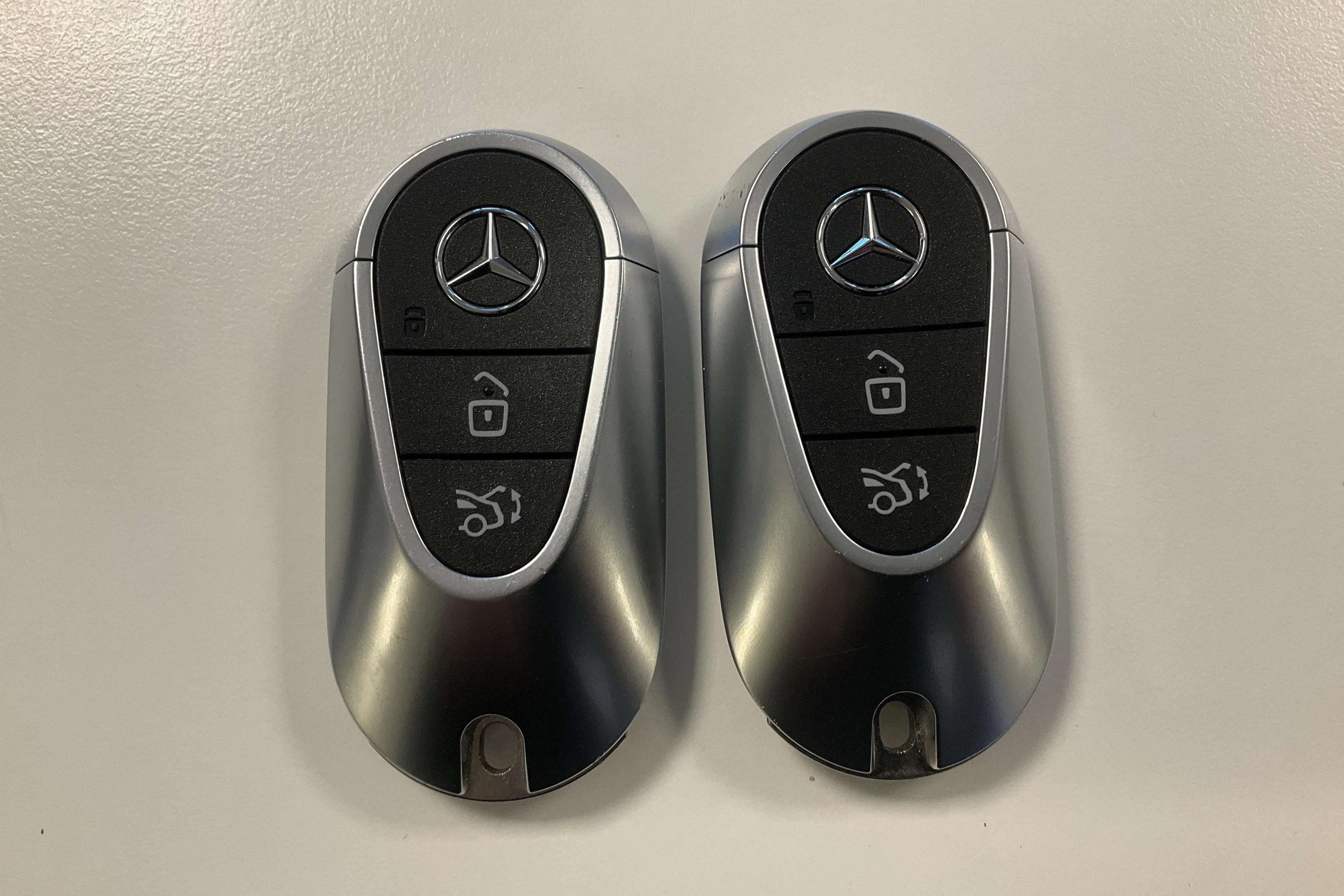 Presentation photo 19 of 19: Mercedes EQE 350+ V295 (292hk) - 32 660 km - Automatic - silver - 2025