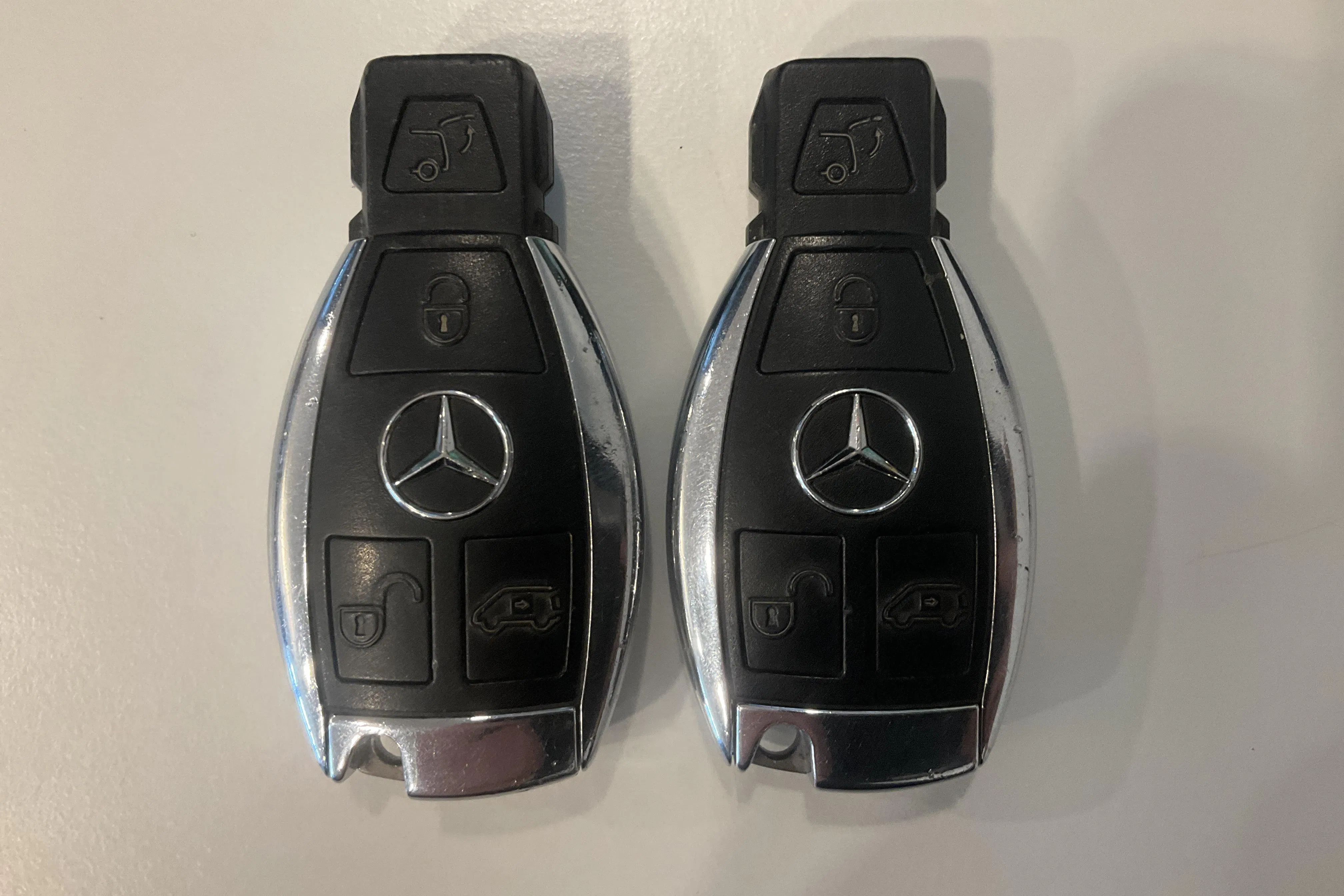 Presentationsfoto 18 av 18: Mercedes V 250 d W447 (190hk) - 27 381 mil - Automat - Mörkblå - 2016