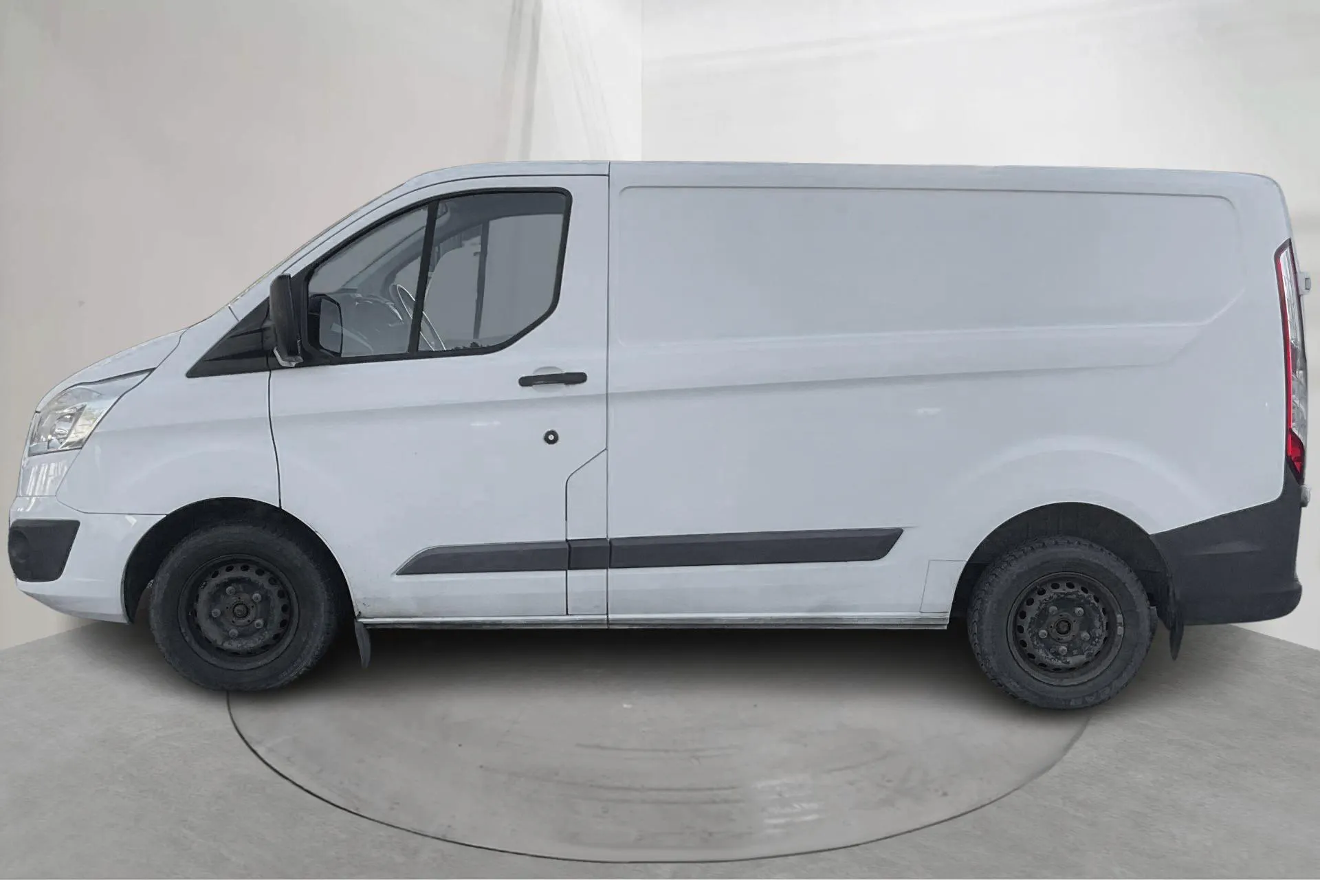 Presentation photo 2 of 17: Ford Transit Custom 270 (105hk) - 97 460 km - Manual - white - 2018