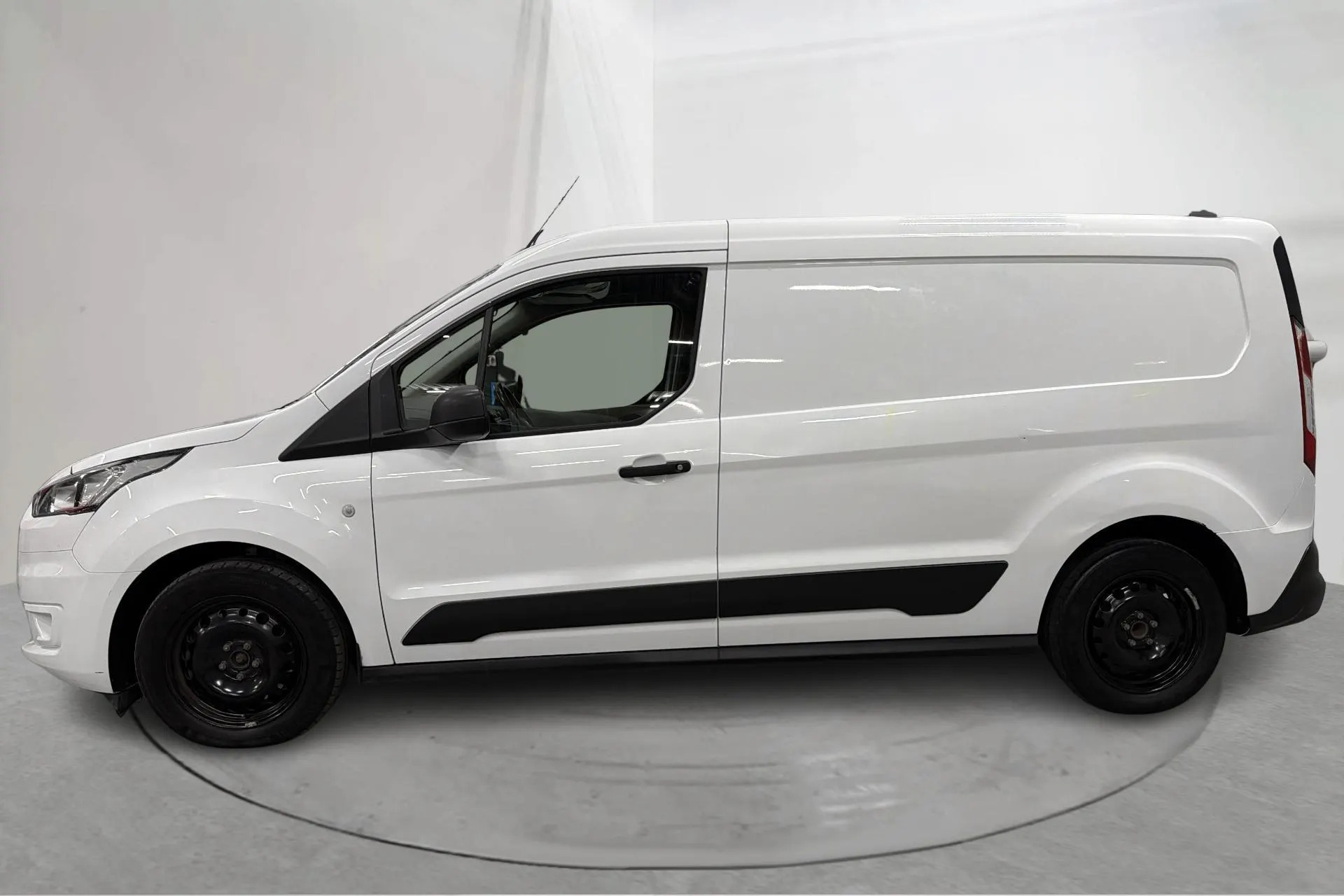 Presentationsfoto 2 av 14: Ford Transit Connect 1.5 EcoBlue (100hk) - 6 663 mil - Manuell - vit - 2020