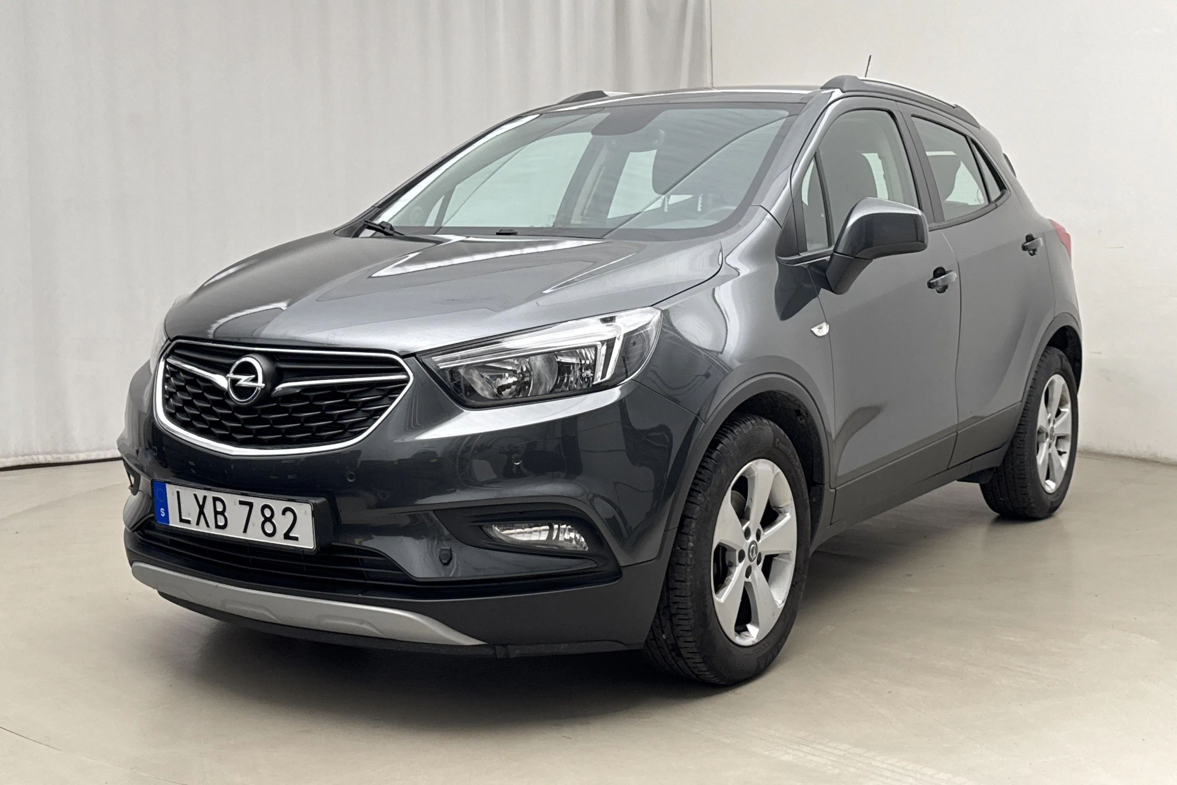 Presentationsfoto 1 av 17: Opel Mokka X 1.4 Turbo ECOTEC (140hk) - 4 358 mil - Automat - grå - 2017