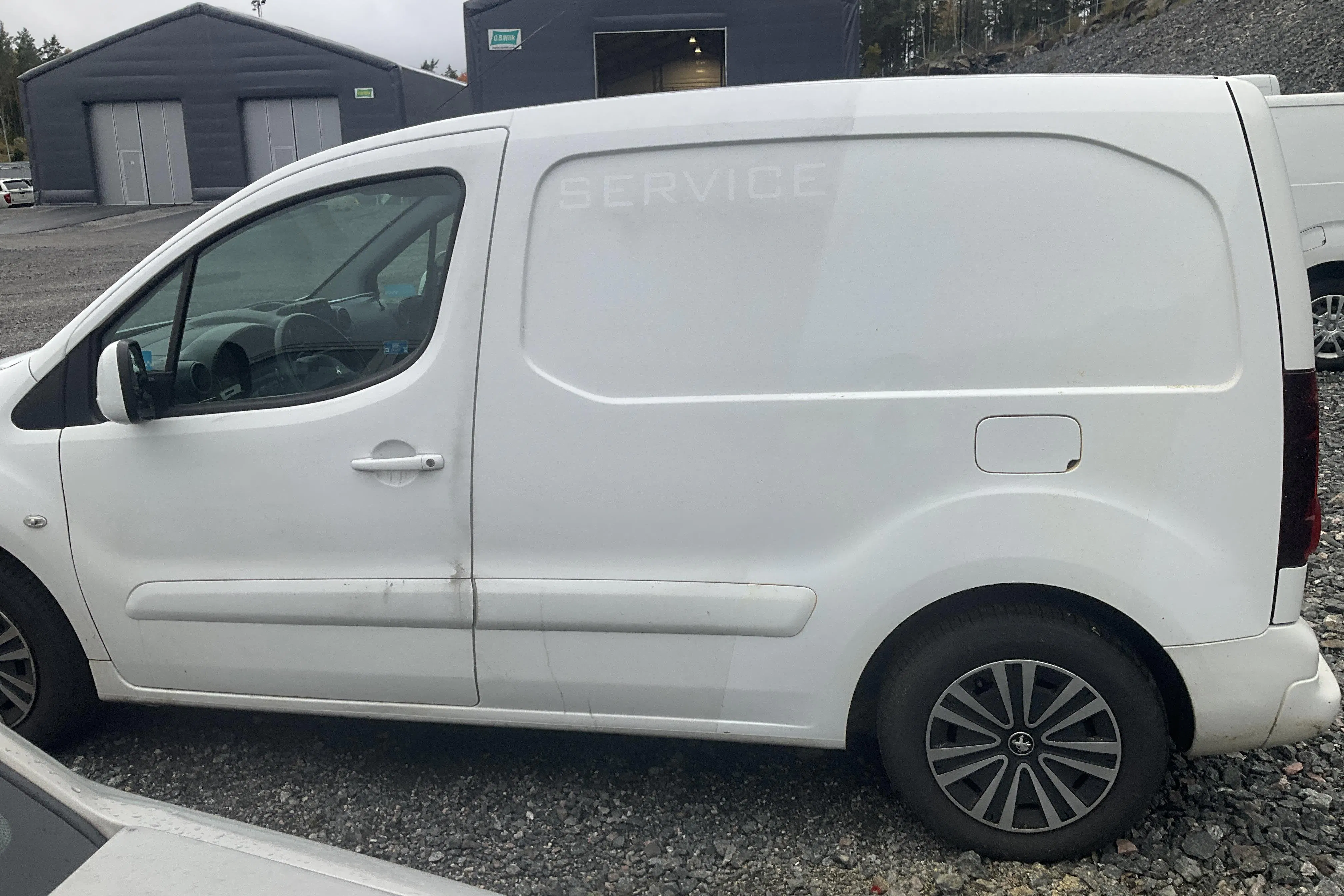 Presentation photo 2 of 13: Peugeot Partner 1.6 BlueHDI Skåp (100hk) - 83 170 km - Automatic - 2018