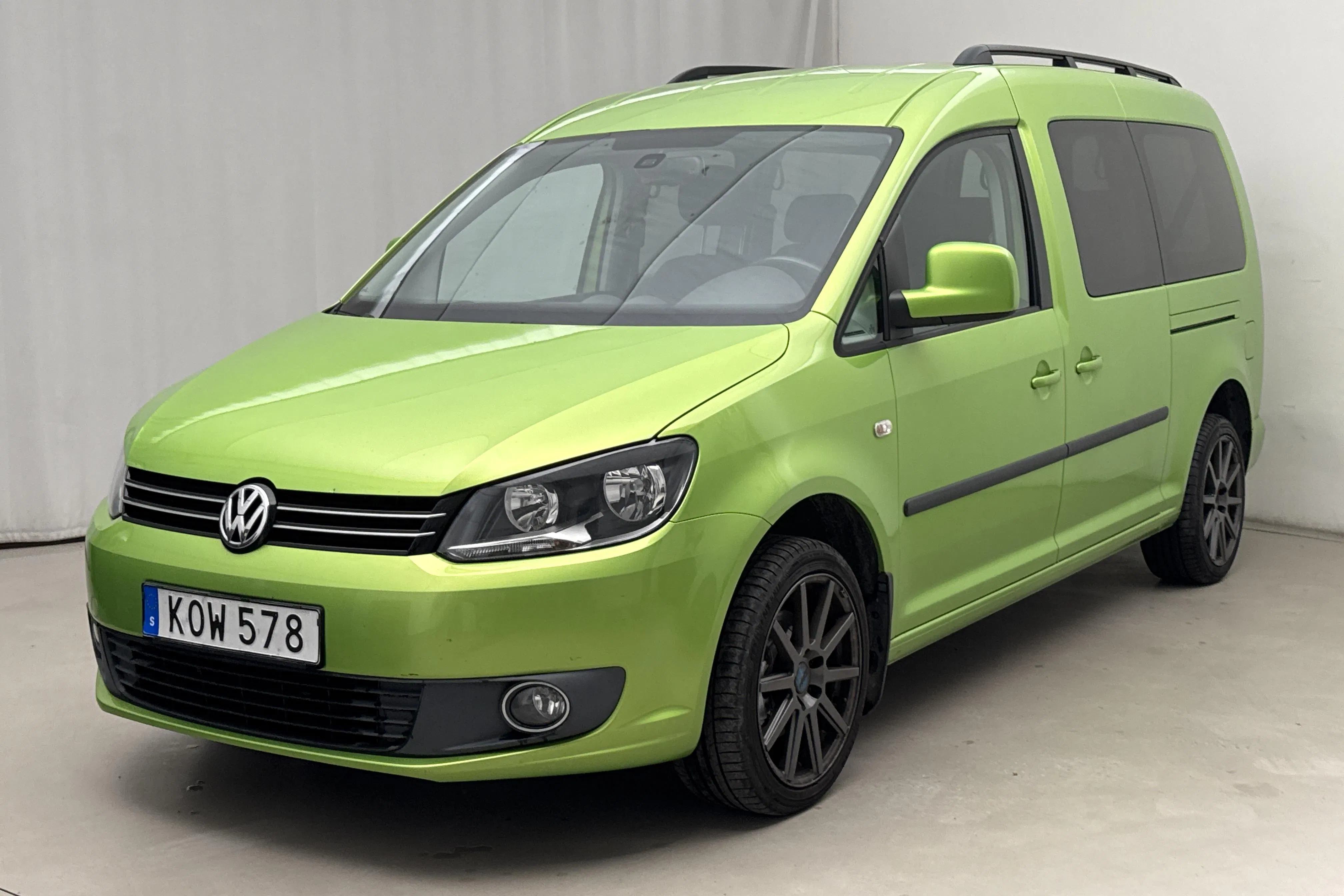 Presentation photo 1 of 17: VW Caddy Maxi Life 1.2 TSI (105hk) - 192 400 km - Manual - green - 2015