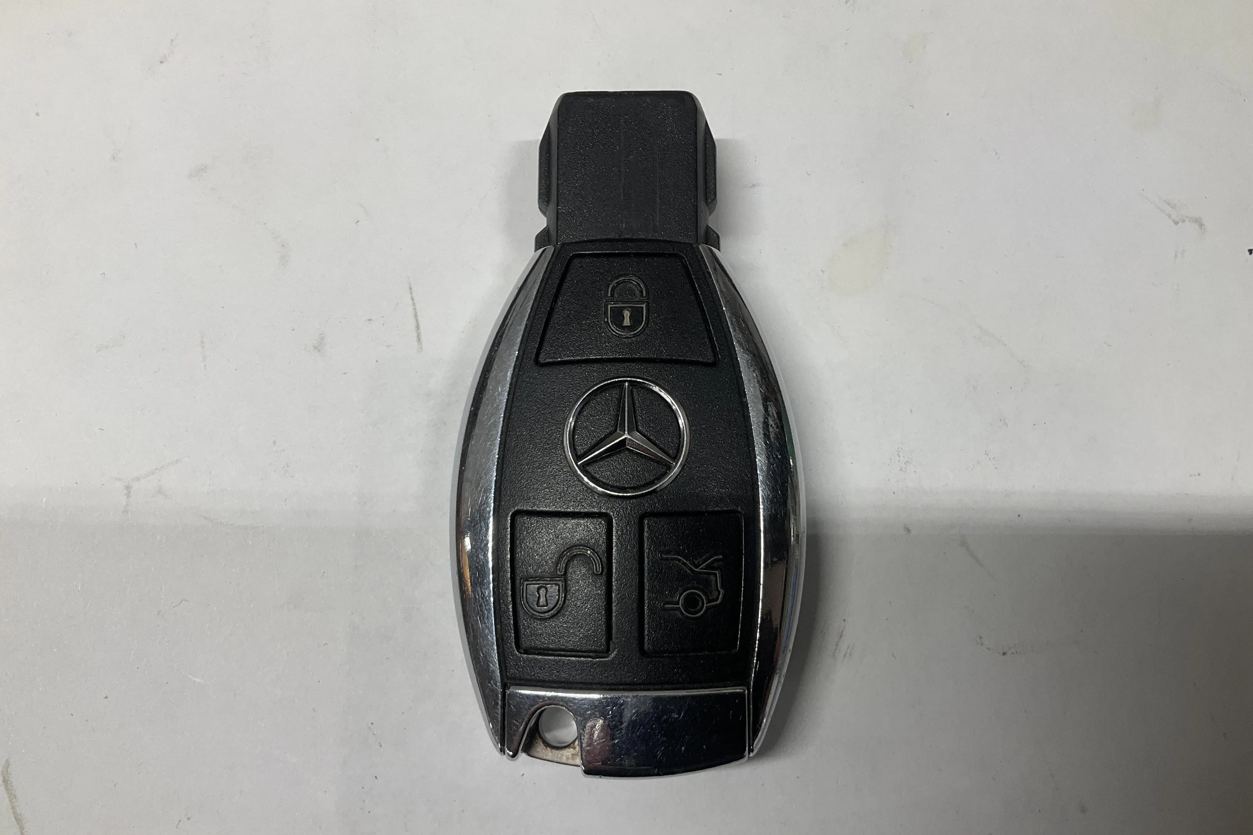 Presentationsfoto 13 av 13: Mercedes E 250 W212 (204hk) - 14 374 mil - Automat - svart - 2010