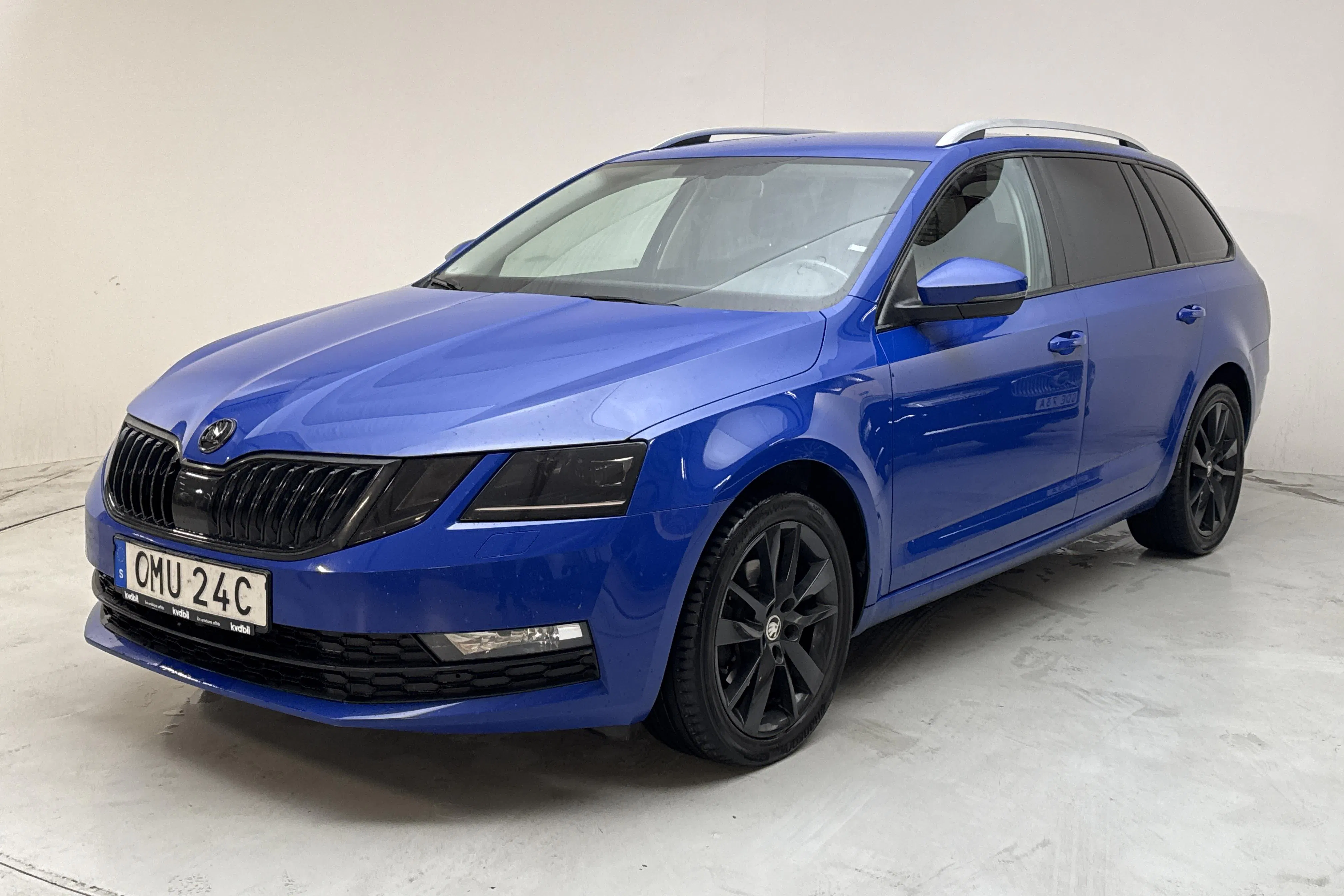 Presentation photo 1 of 12: Skoda Octavia III 1.5 TSI Combi (150hk) - 132 570 km - Automatic - blue - 2020