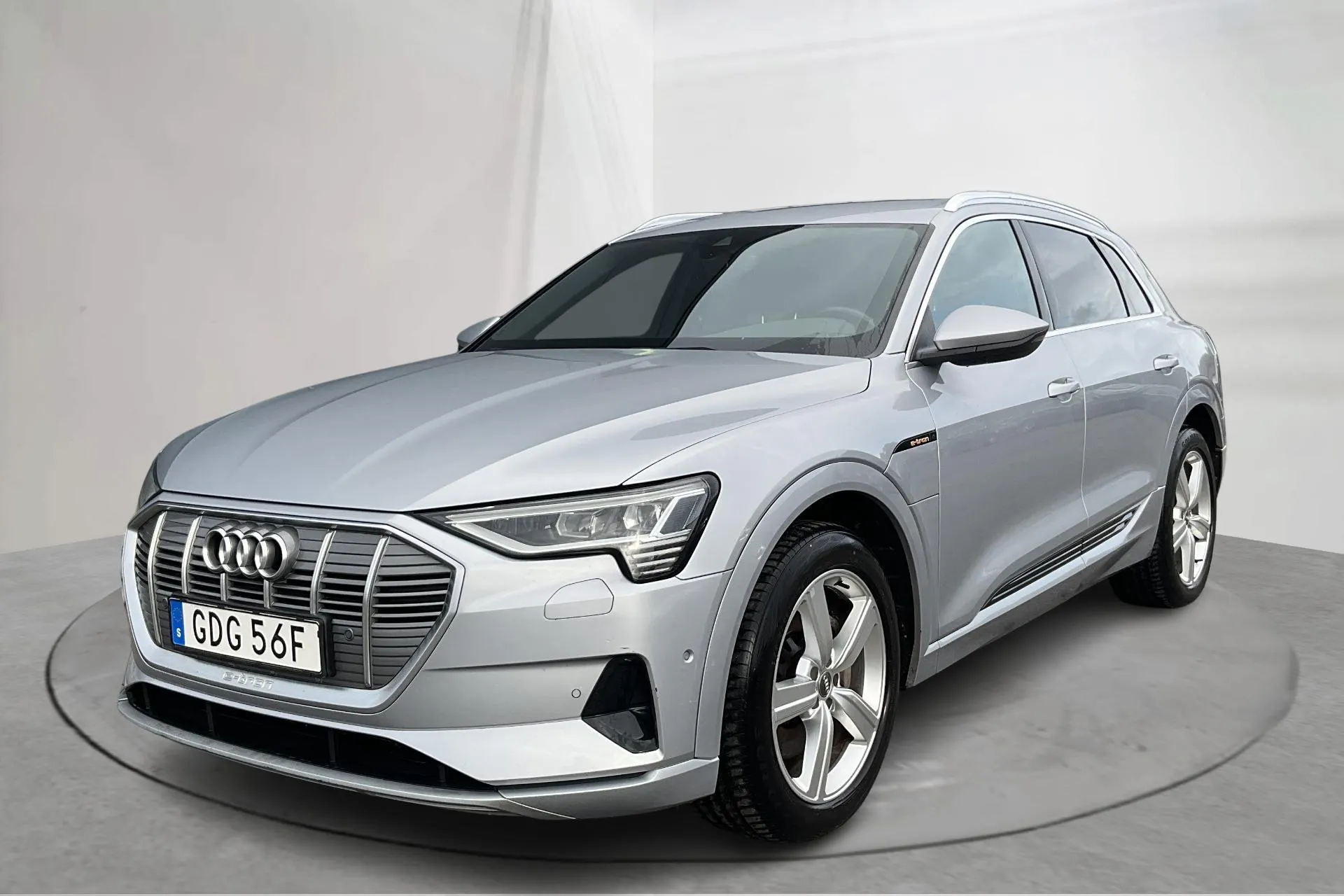 Audi e-tron 55 quattro 95kWh (360hk)