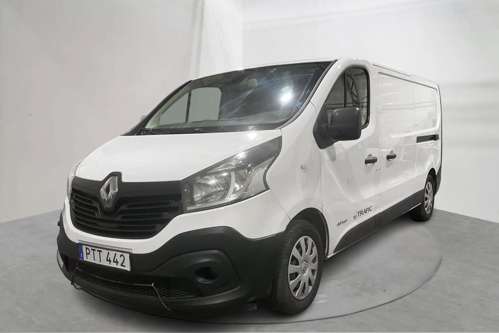 Presentation photo 1 of 19: Renault Trafic 1.6 dCi Skåp (120hk) - 280 480 km - Manual - white - 2016