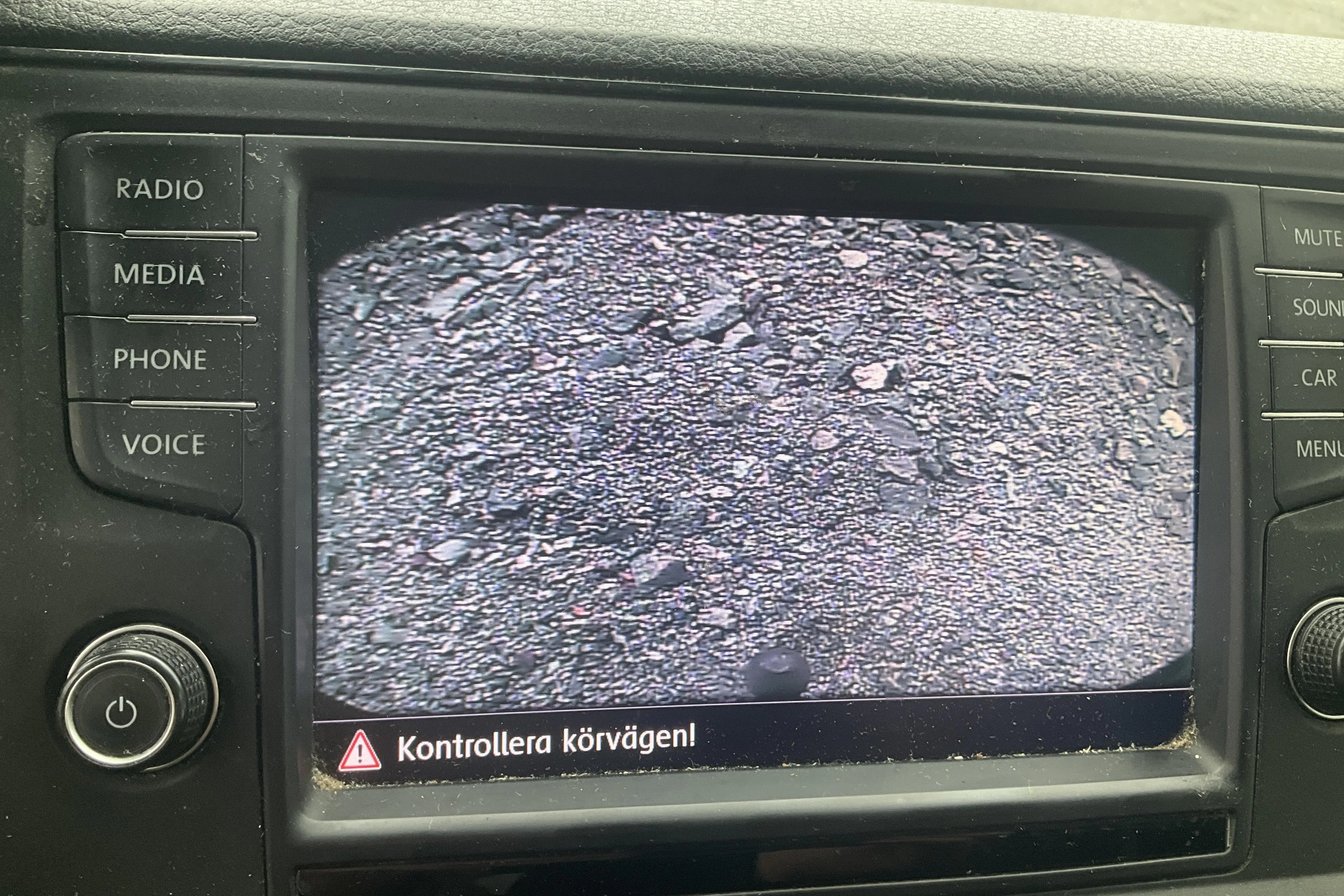 Presentationsfoto 14 av 14: VW Crafter 35 2.0 TDI Chassi (140hk) - 14 680 mil - Automat - vit - 2019
