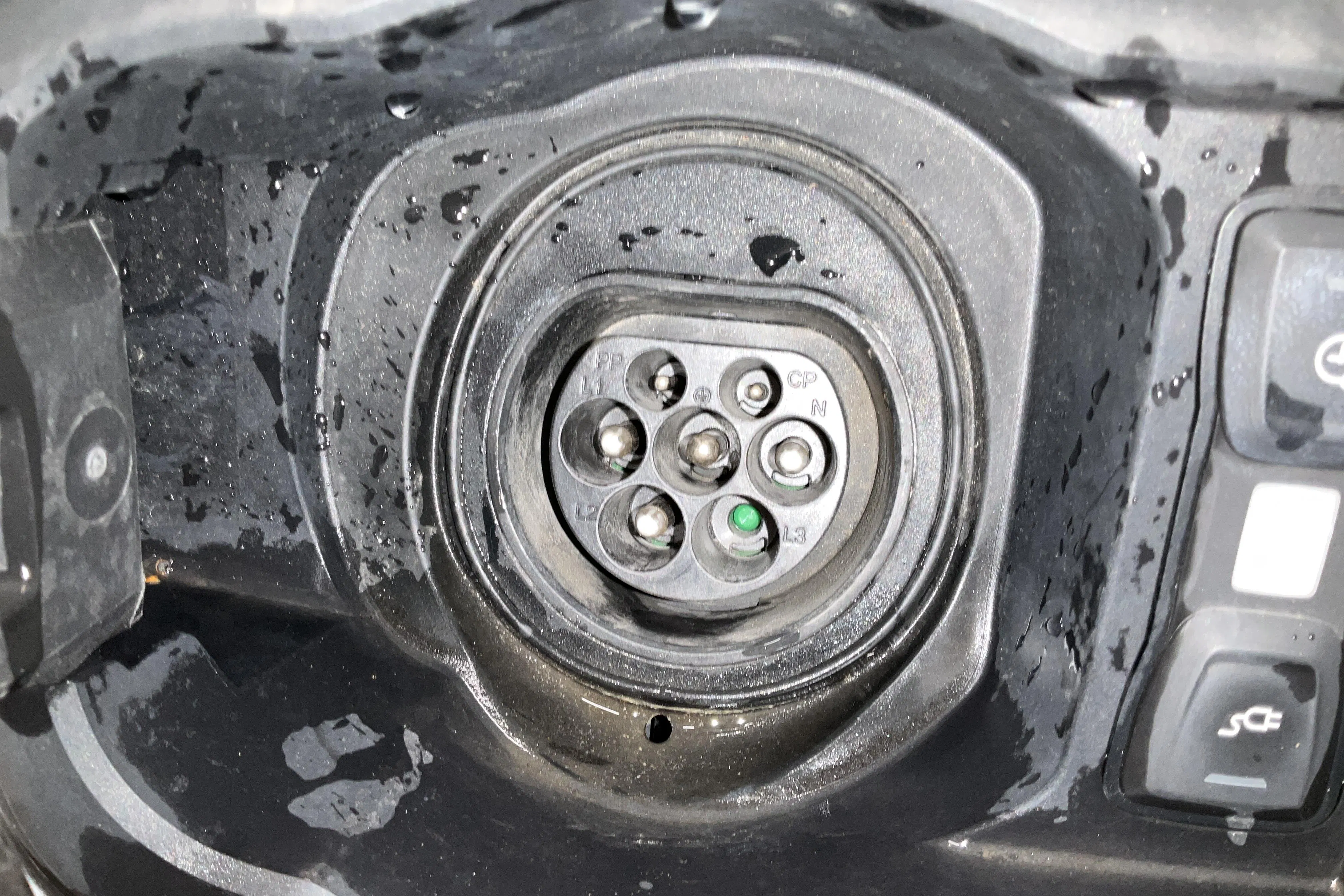 Presentationsfoto 21 av 21: Audi Q5 55 TFSI e quattro (367hk) - 12 923 mil - Automat - grå - 2020