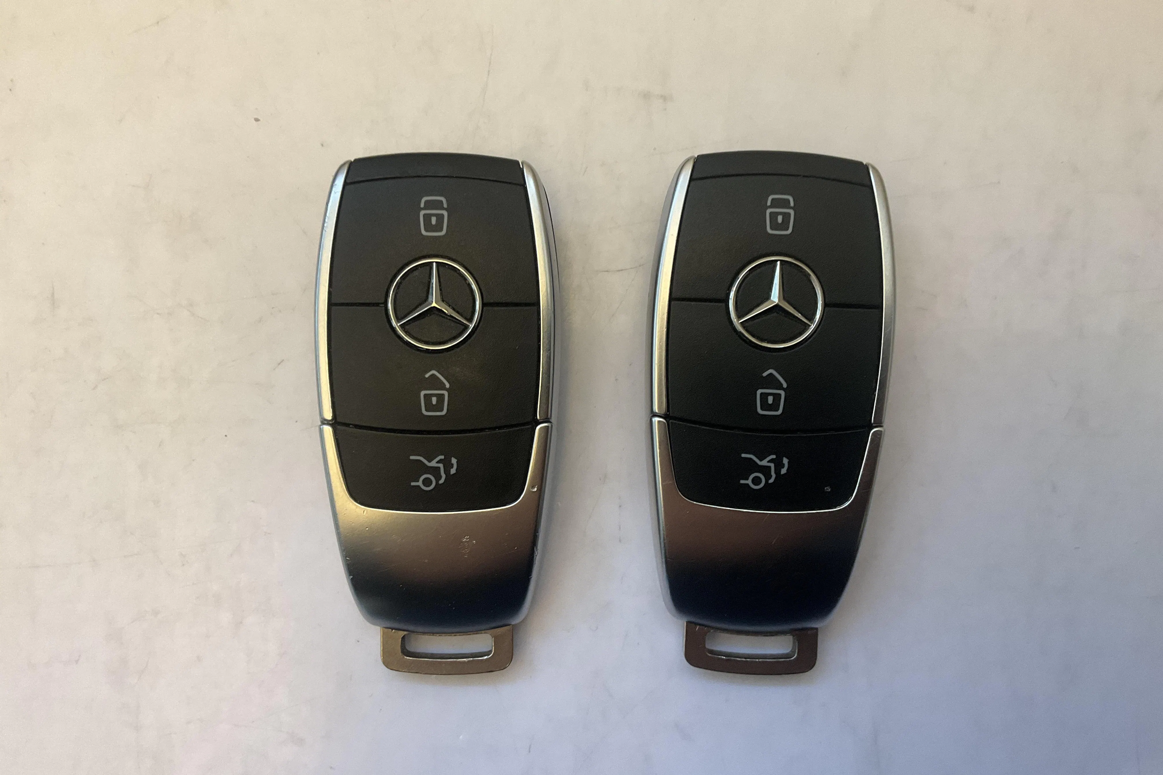 Presentationsfoto 17 av 17: Mercedes EQB 300 4MATIC X243 (228hk) - 2 834 mil - Automat - vit - 2025