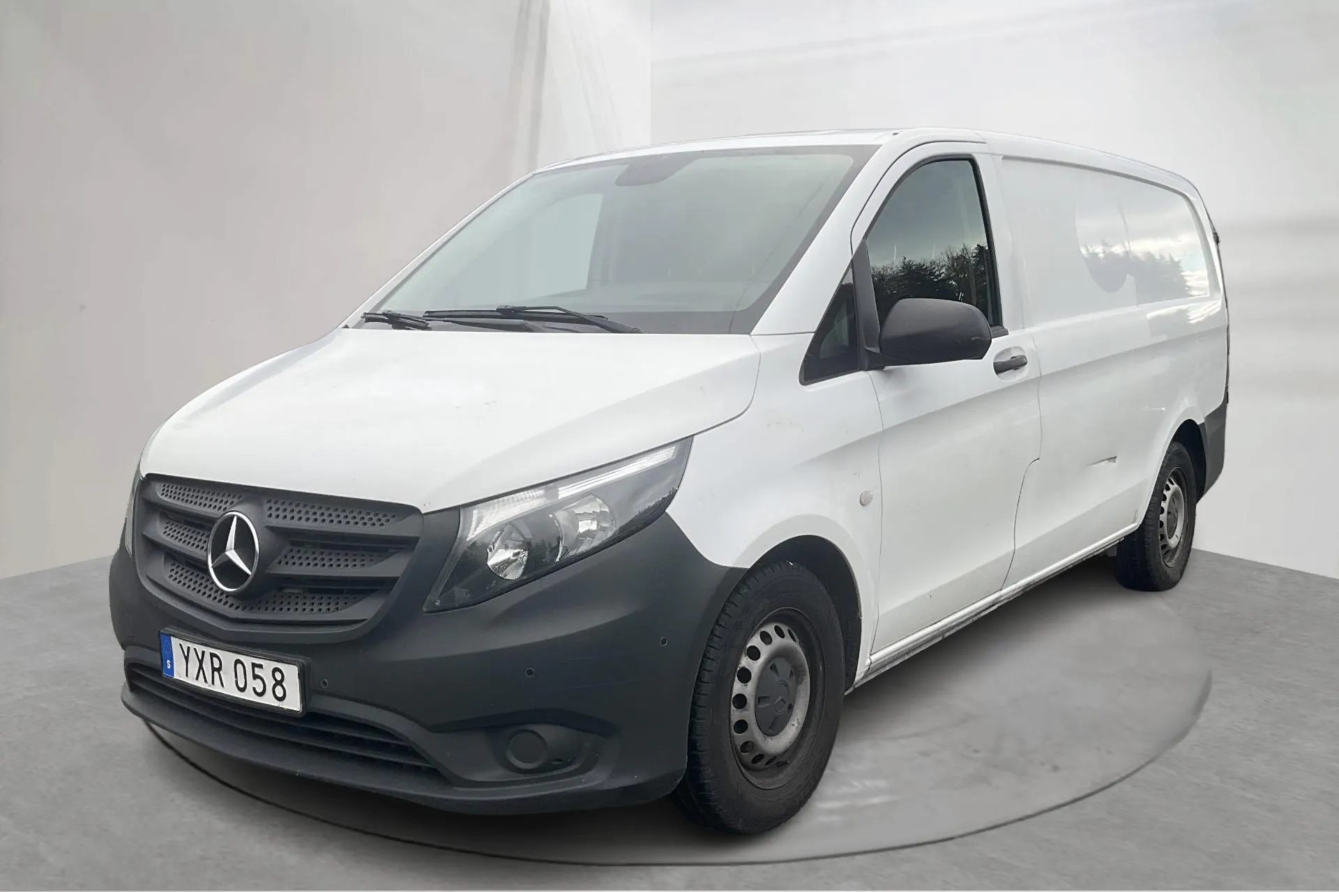 Presentationsfoto 1 av 14: Mercedes Vito 109 CDI W640 (88hk) - 11 219 mil - Manuell - vit - 2018