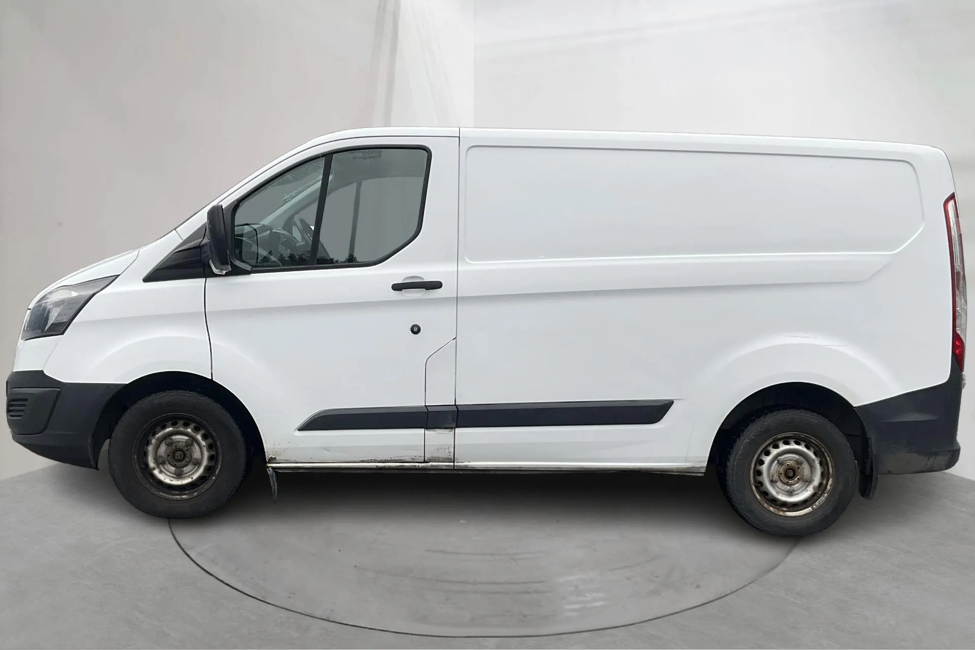 Presentationsfoto 2 av 14: Ford Transit Custom 270 (105hk) - 12 480 mil - Manuell - vit - 2017