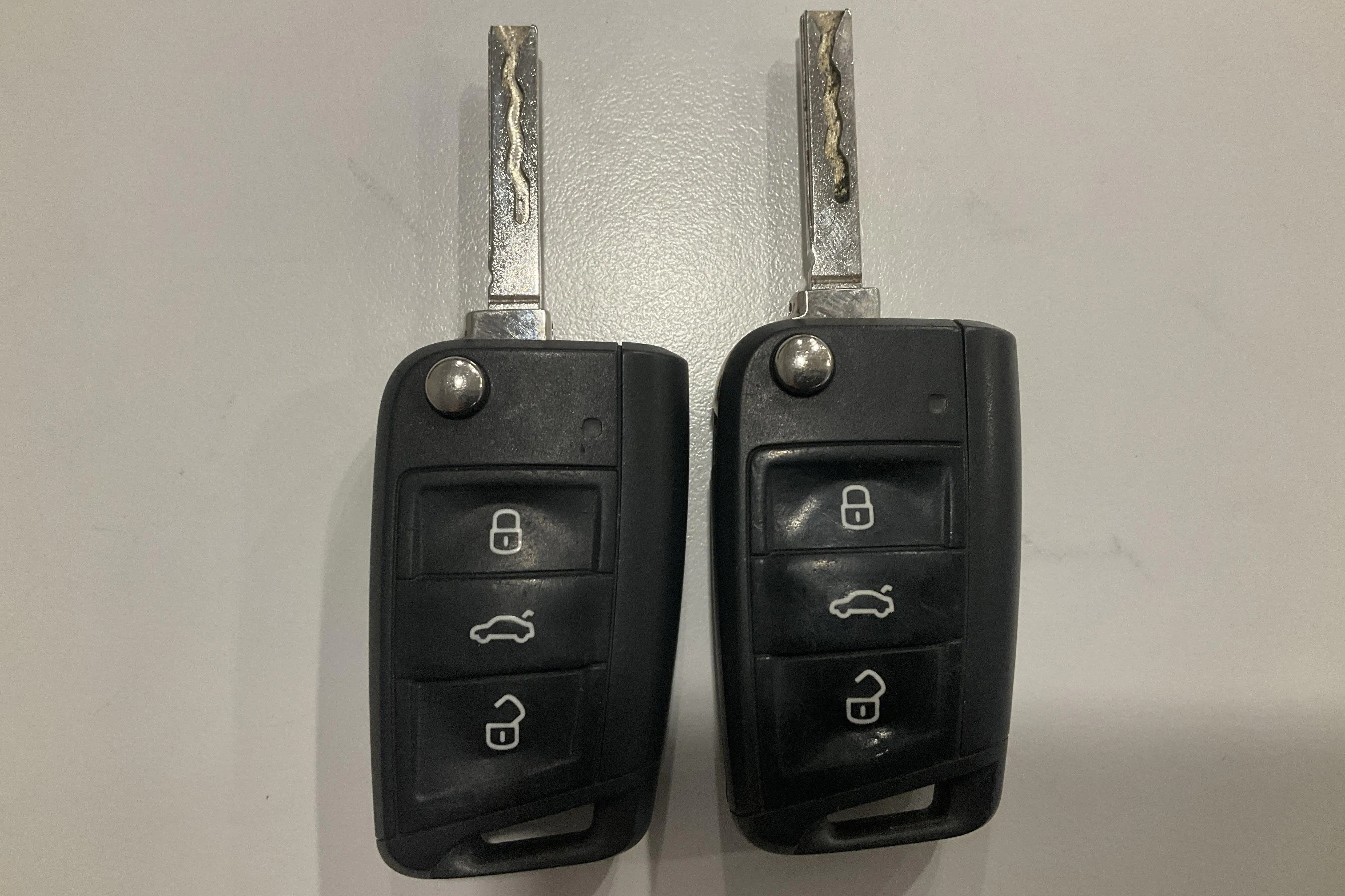 Presentationsfoto 16 av 16: Skoda Fabia 1.0 TSI Kombi (110hk) - 12 336 mil - Automat - röd - 2018
