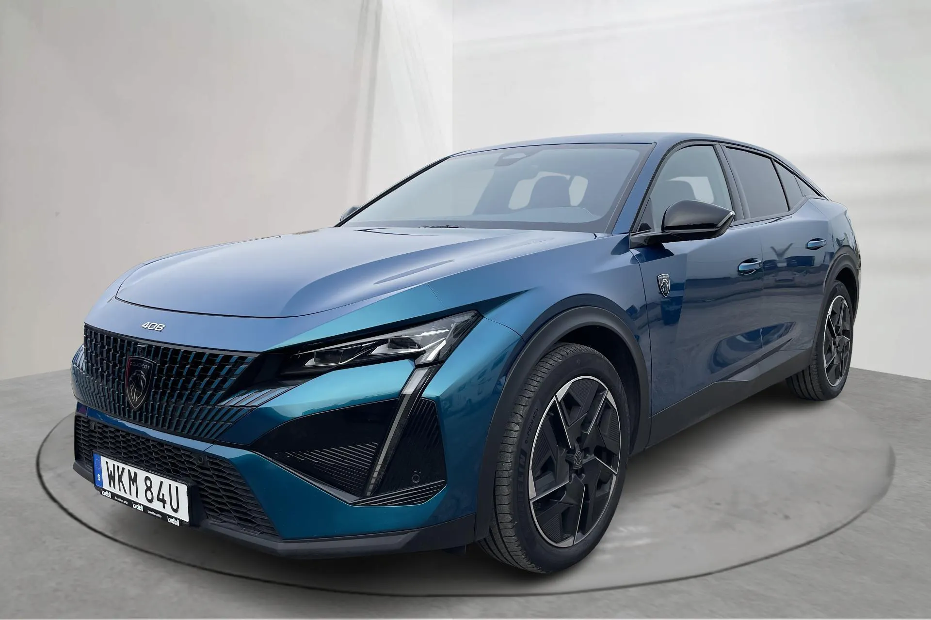 Zdjęcie prezentacyjne 1 z 17: Peugeot 408 PureTech (130hk) - 51 470 km - Automatyczna - niebieski - 2024