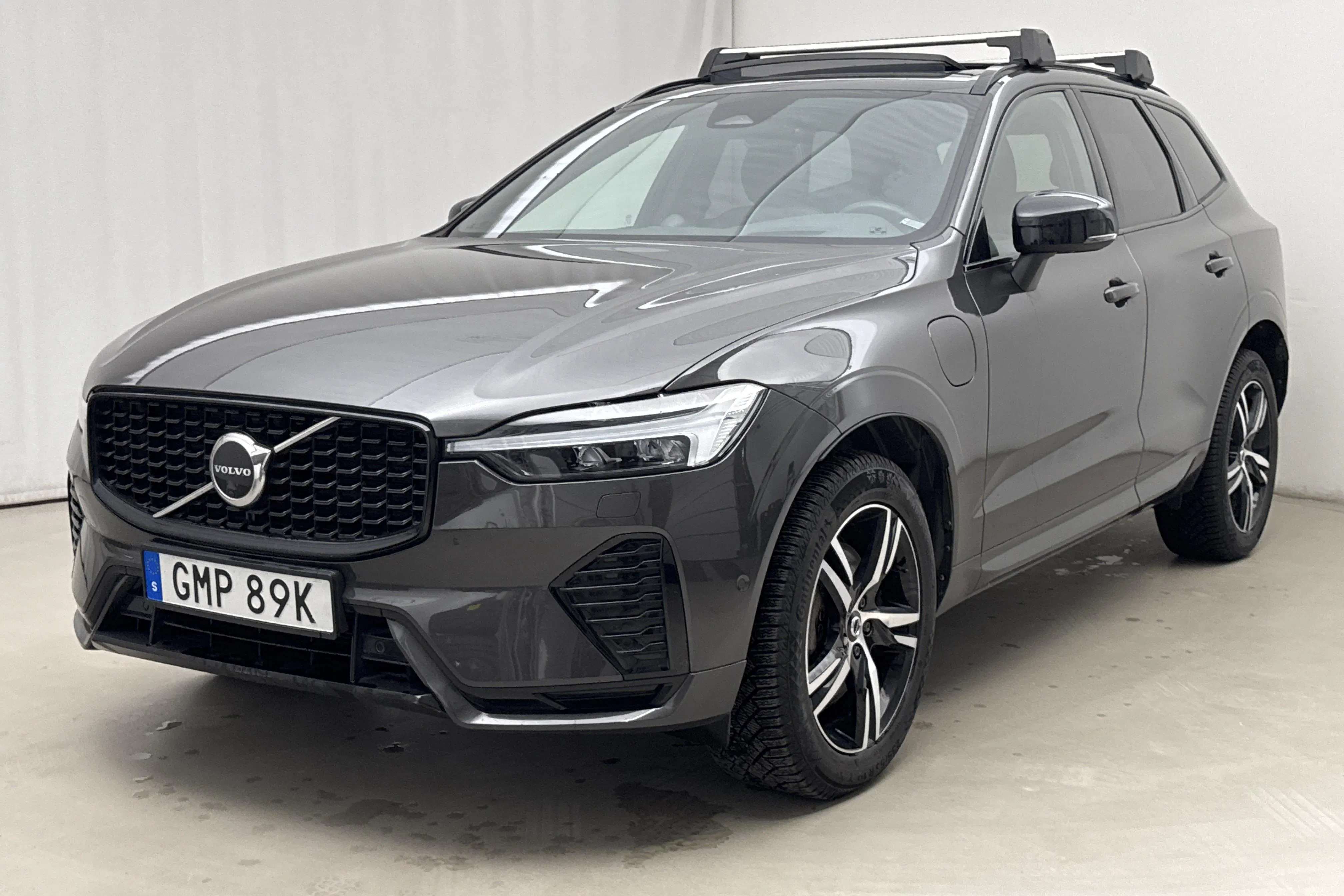 Presentation photo 1 of 29: Volvo XC60 T8 AWD Recharge (455hk) - 35 620 km - Automatic - gray - 2022