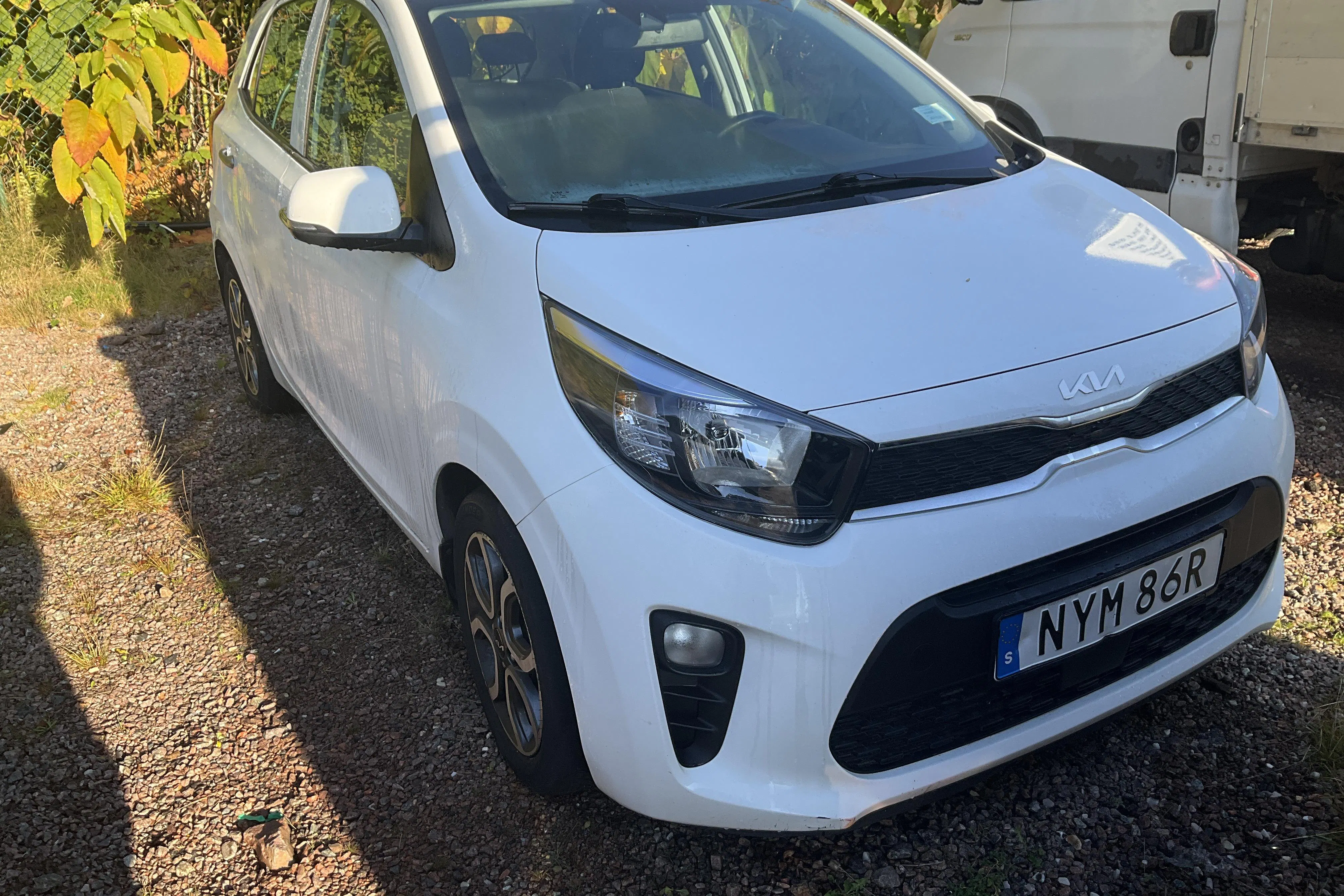 Presentation photo 1 of 11: KIA Picanto 1.0 DPI (67hk) - 90 120 km - Automatic - white - 2023