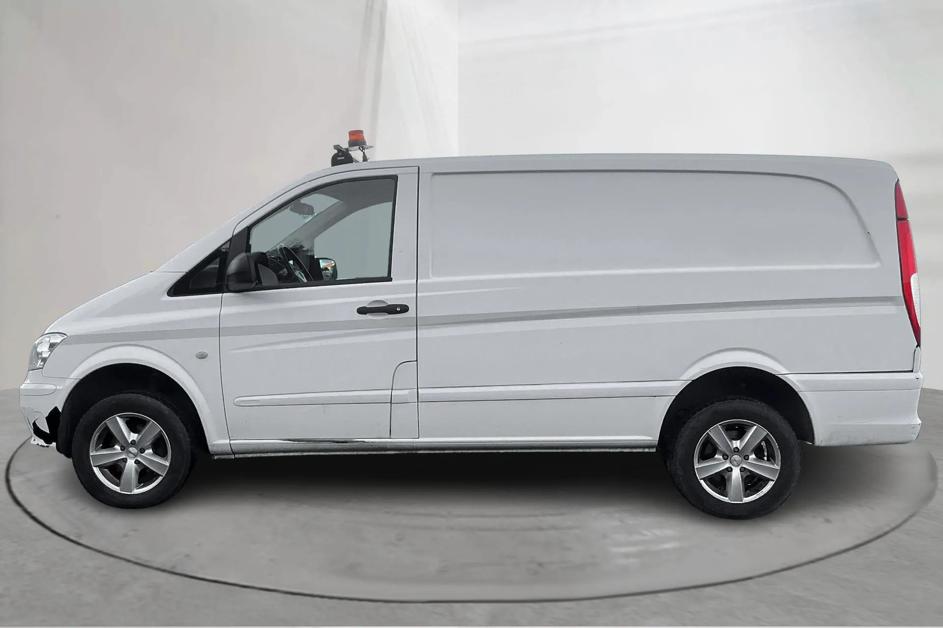 Presentation photo 2 of 15: Mercedes Vito 113 CDI 4x4 W639 (136hk) - 119 510 km - Automatic - white - 2013