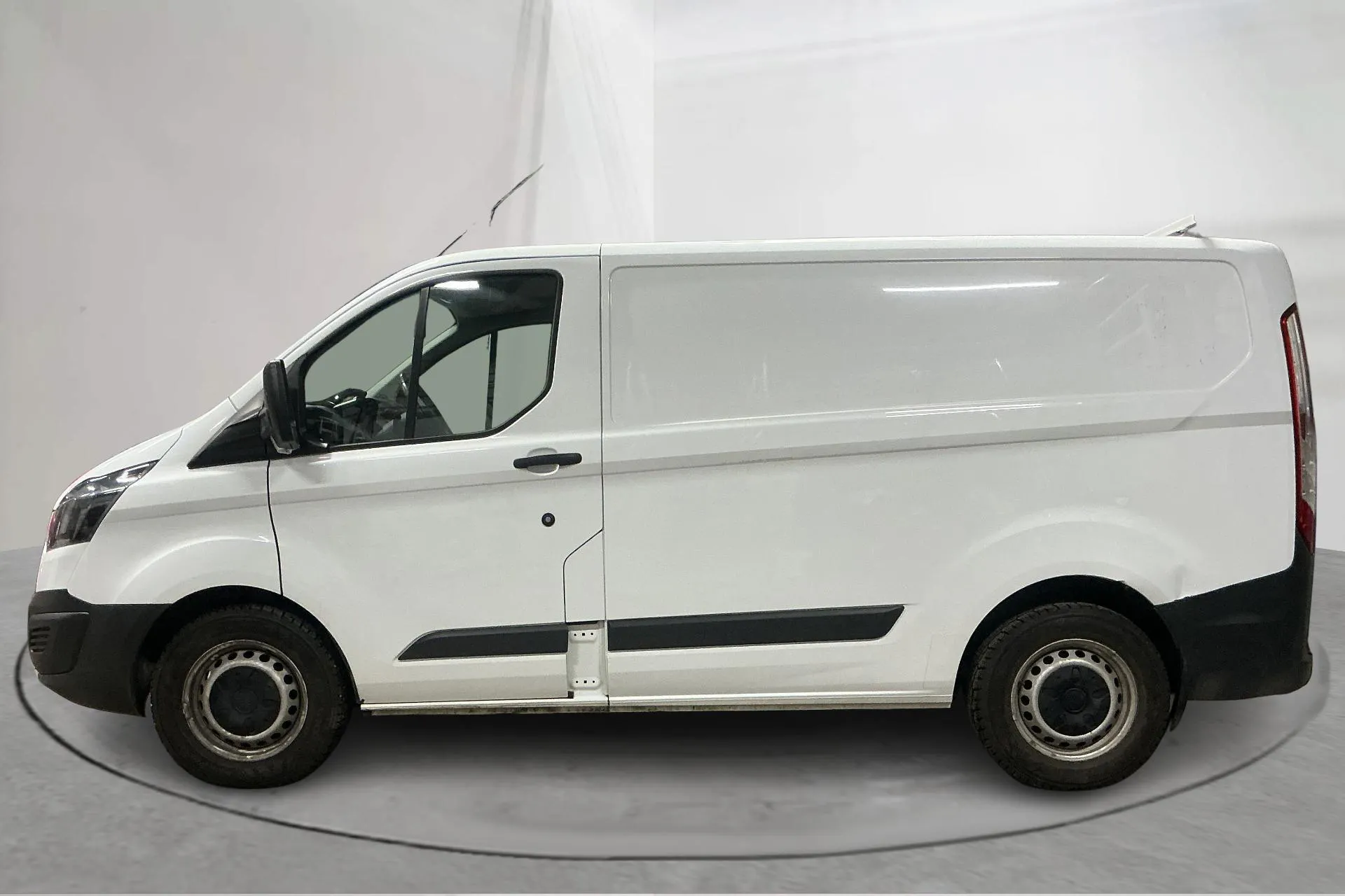 Presentationsfoto 2 av 16: Ford Transit Custom 270 (105hk) - 7 241 mil - Manuell - vit - 2016