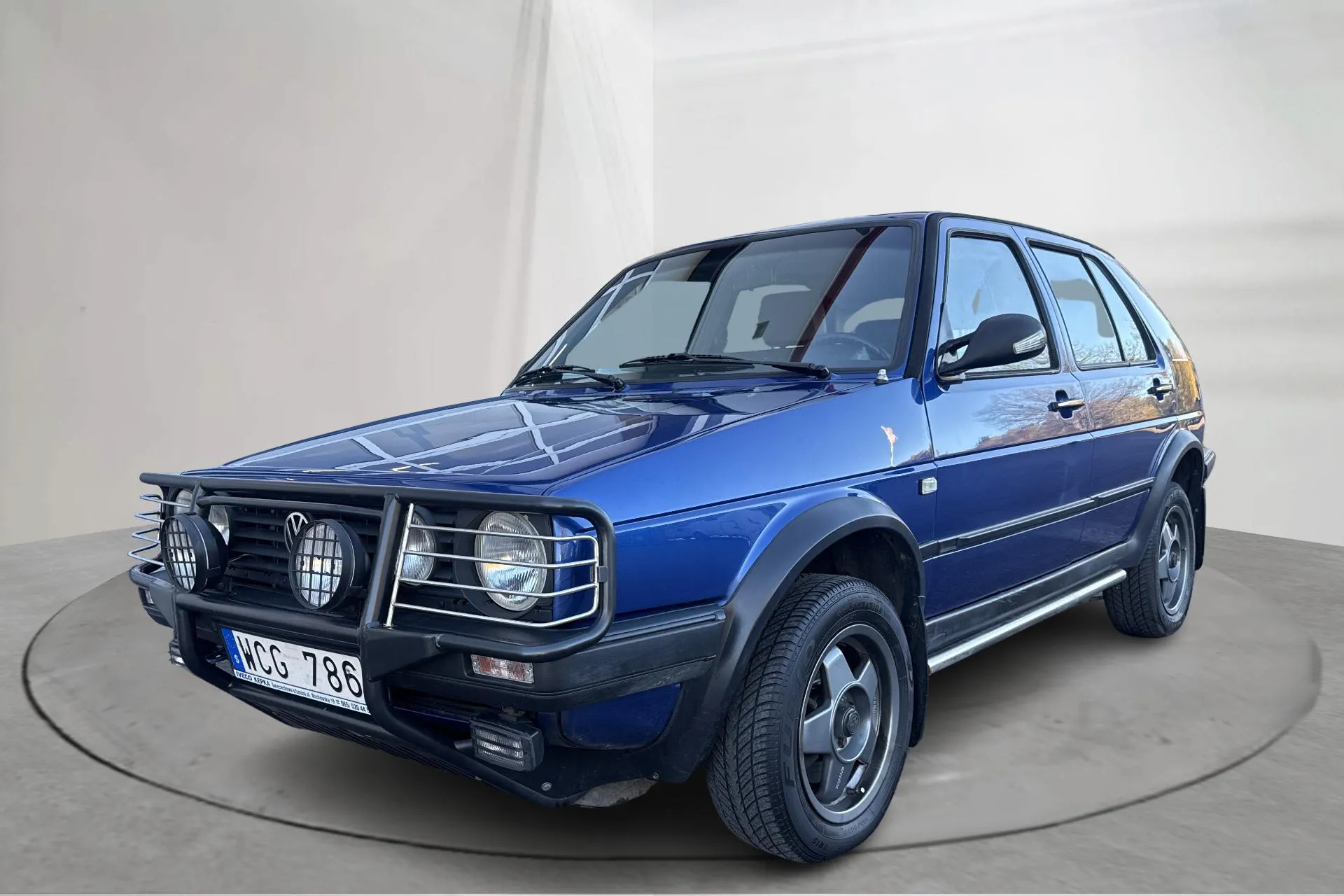 Presentationsfoto 1 av 21: VW GOLF SYNCRO CL Golf II Country Syncro 1.8 (98hk) - 22 726 mil - Manuell - blå - 1990