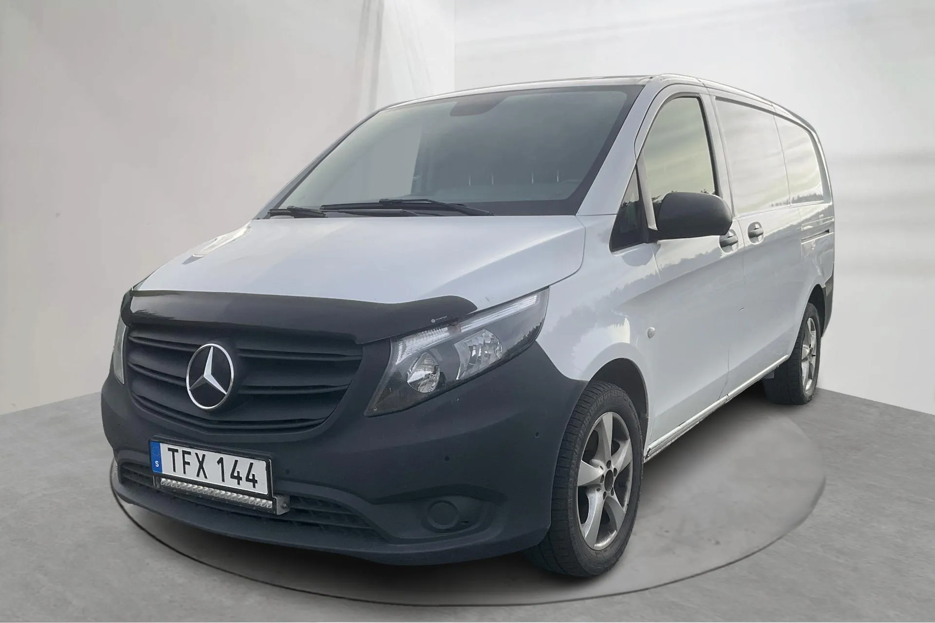 Presentation photo 1 of 21: Mercedes Vito 114 CDI 4MATIC W447 (136hk) - 138 480 km - Automatic - white - 2023
