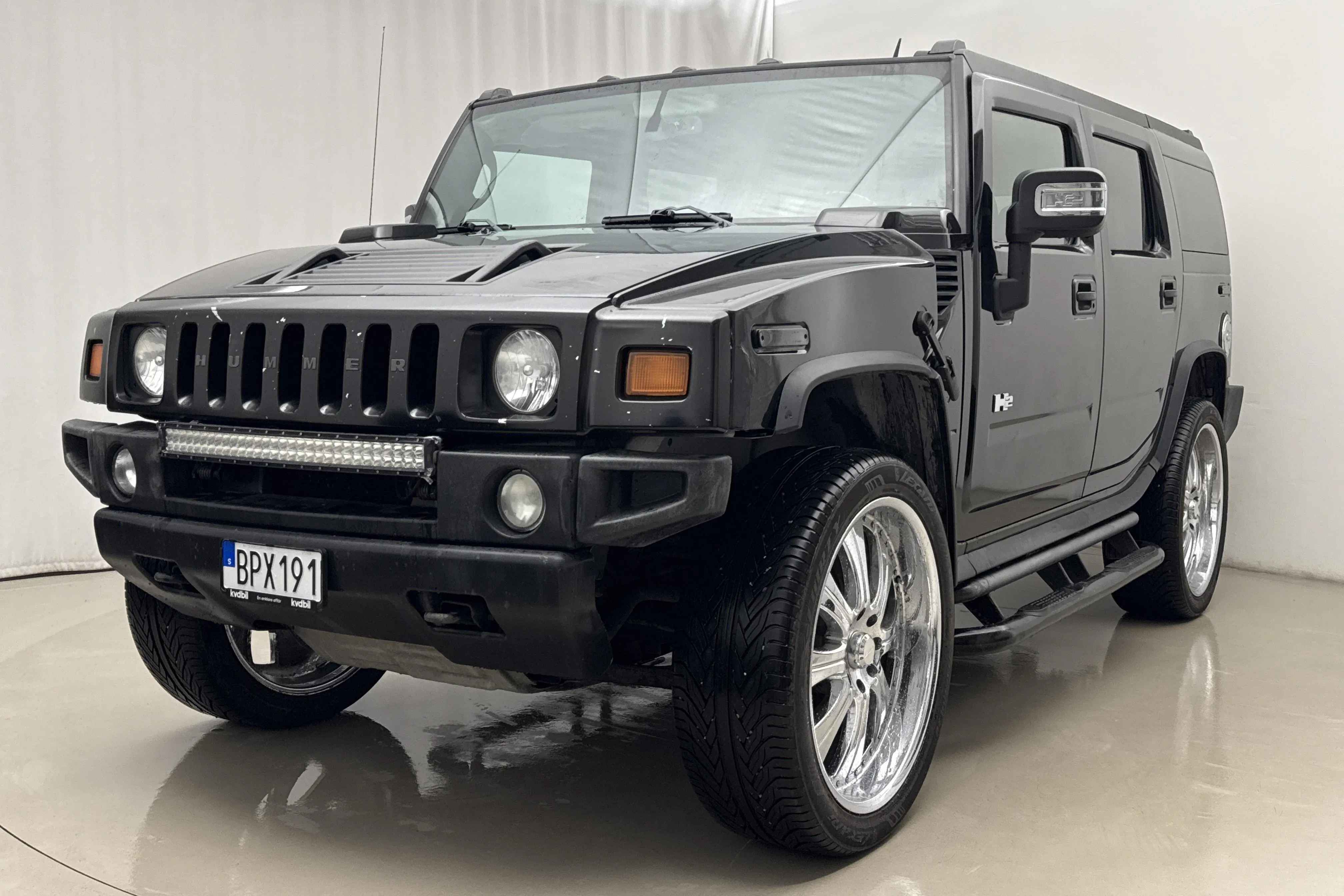 Presentationsfoto 1 av 24: Hummer H2 6.0 V8 (329hk) - 20 669 mil - Automat - svart - 2006