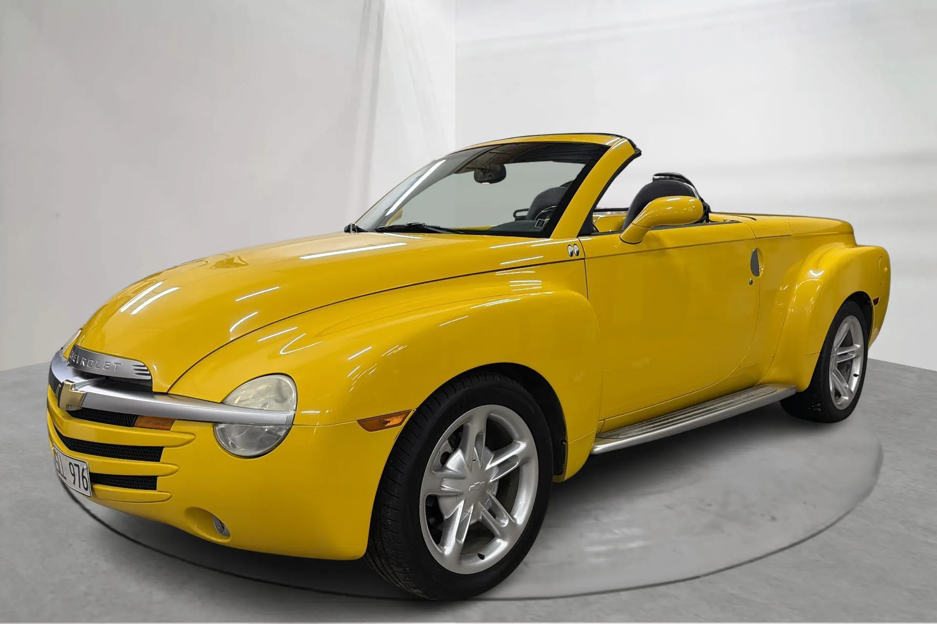 Presentationsfoto 1 av 16: Chevrolet SSR 5.3 V8 (305hk) - 13 029 mil - Automat - gul - 2004