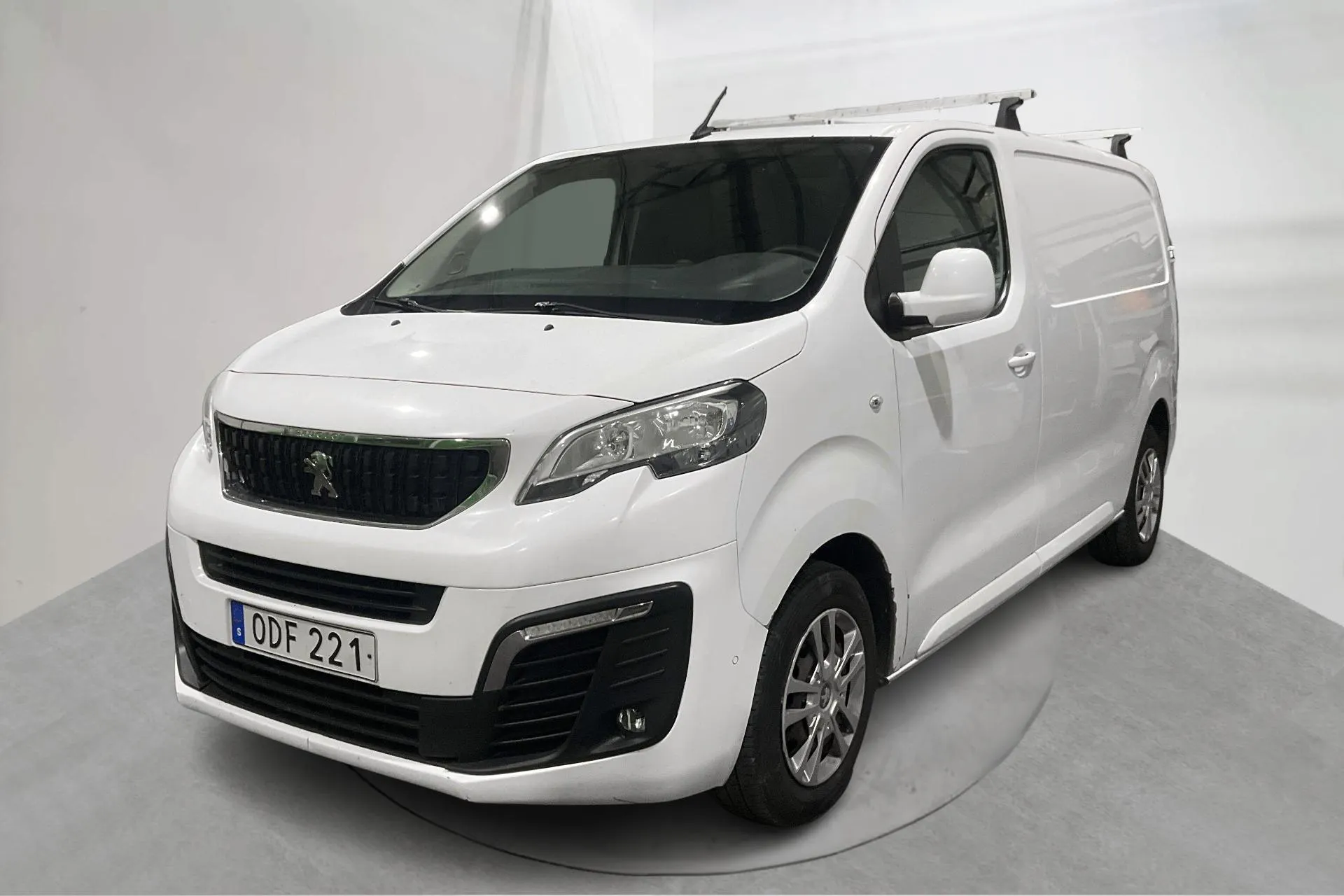 Presentationsfoto 1 av 20: Peugeot Expert BlueHDi Skåp (122hk) - 31 703 mil - Manuell - vit - 2016