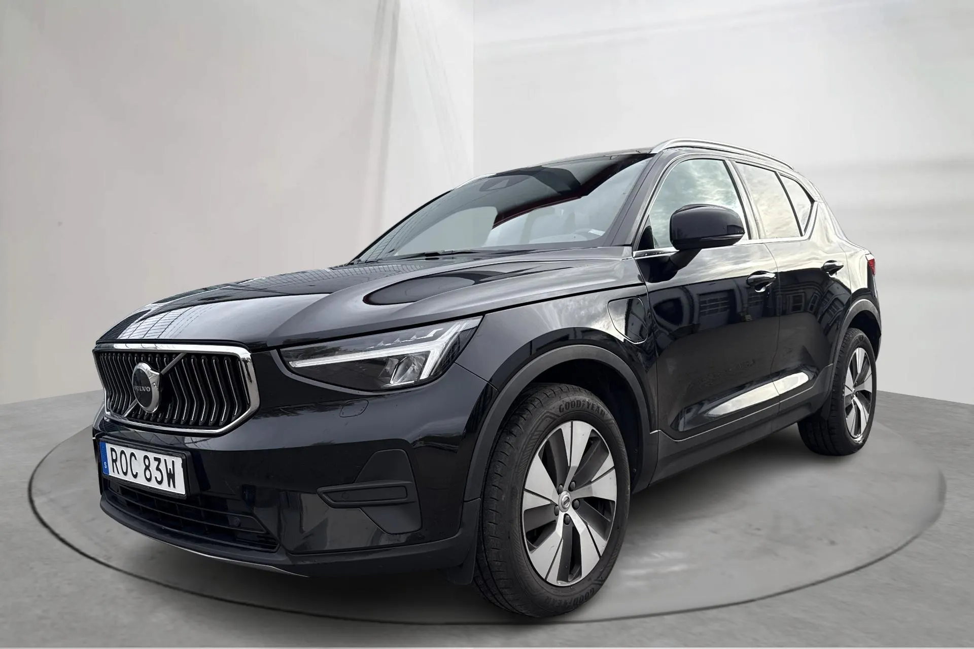 Presentation photo 1 of 19: Volvo XC40 T4 2WD Twin Engine (211hk) - 164 900 km - Automatic - black - 2023