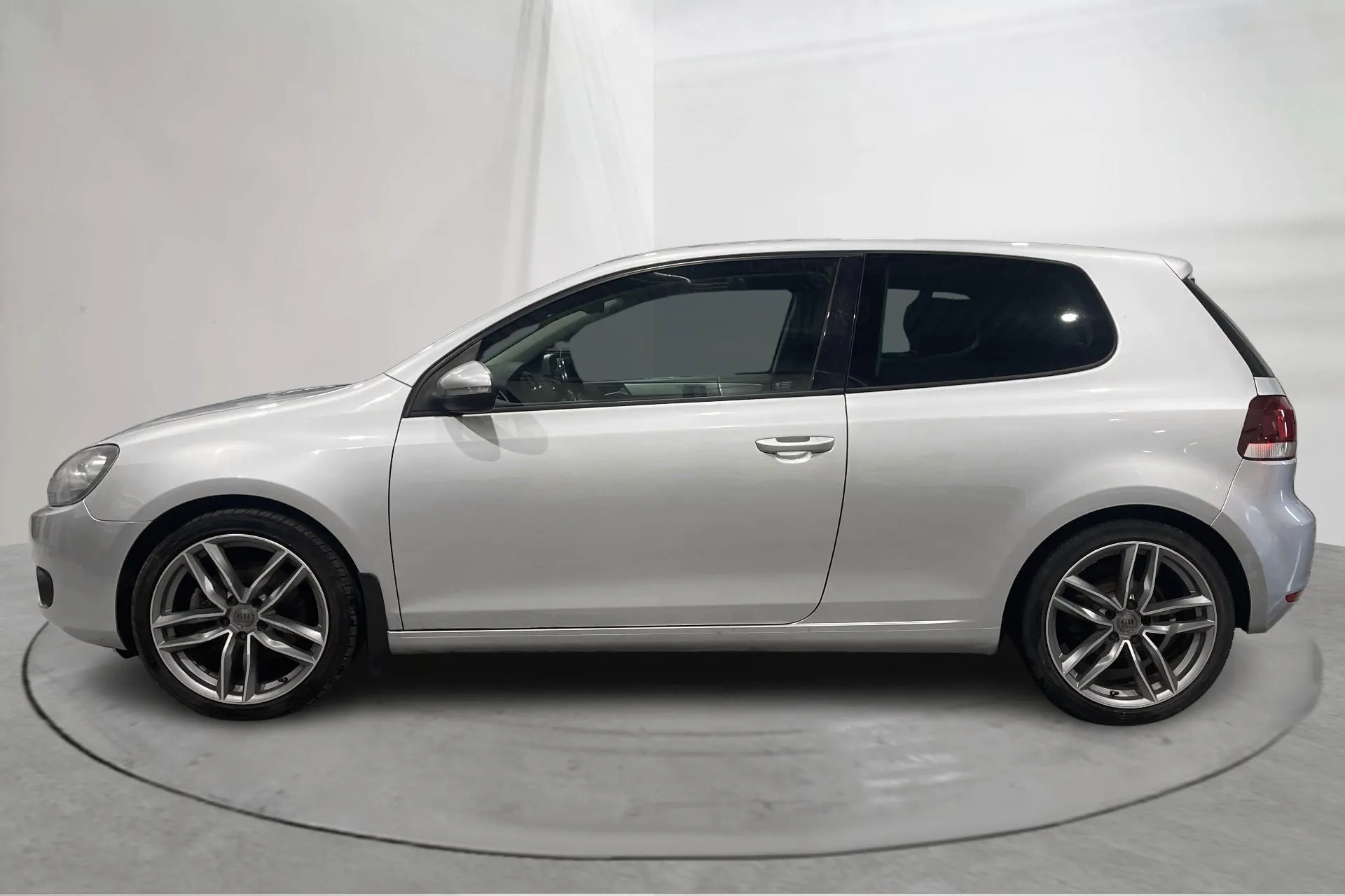 Presentationsfoto 2 av 15: VW Golf VI GT 1.4 TSI 5dr (160hk) - 16 626 mil - Manuell - silver - 2010