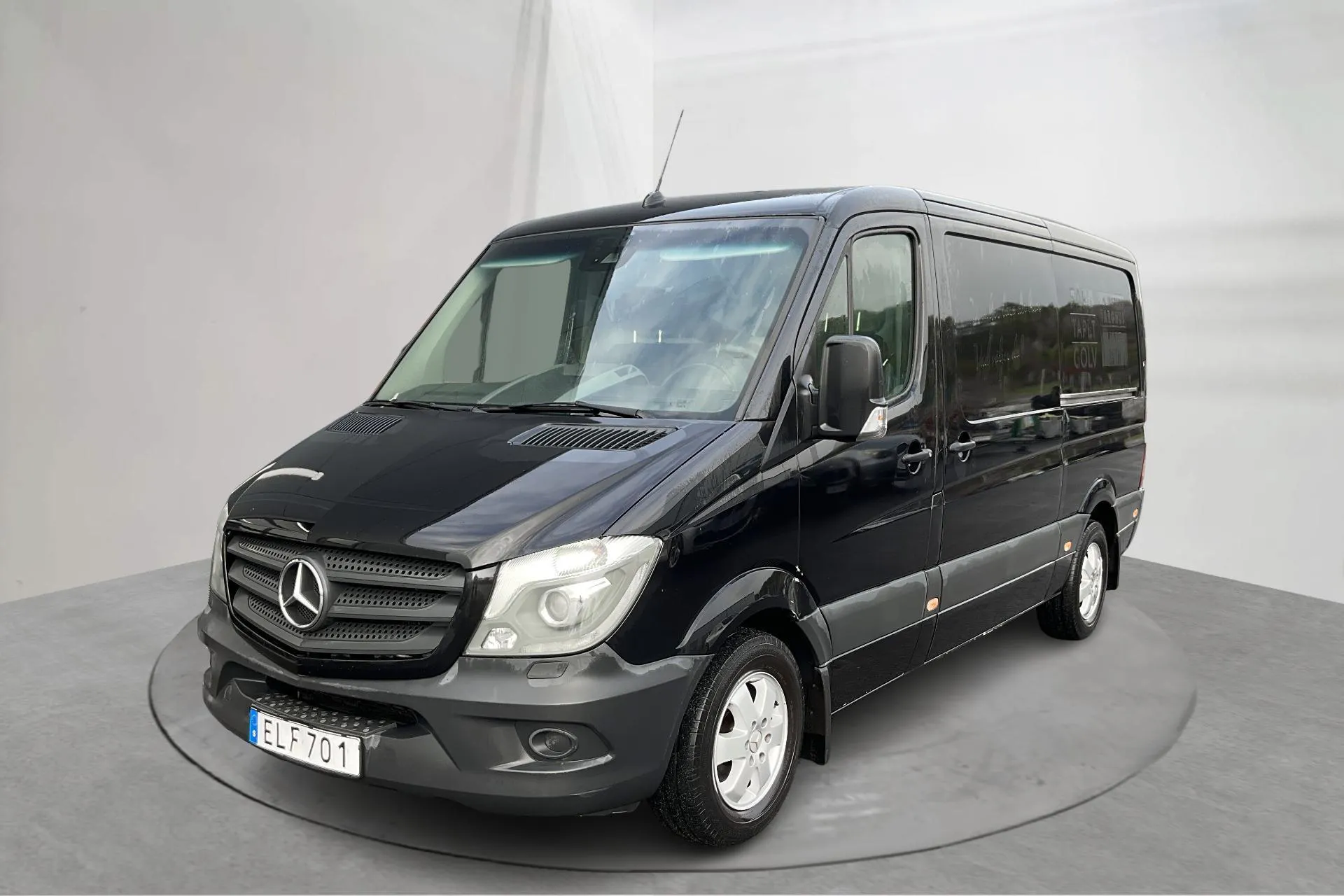 Presentationsfoto 1 av 15: Mercedes Sprinter 316 CDI (163hk) - 32 922 mil - Automat - svart - 2017