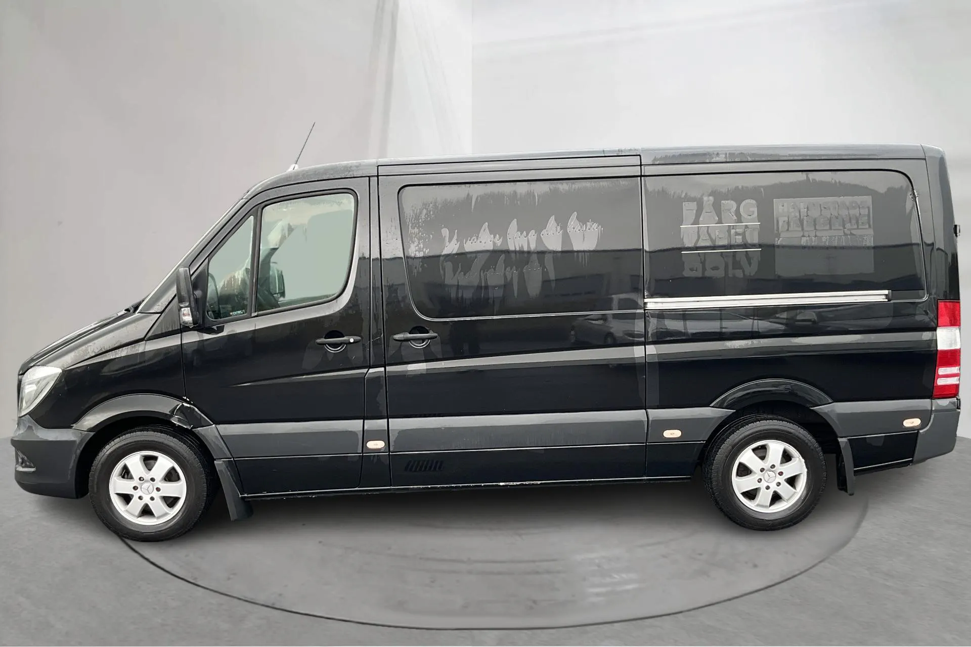 Presentationsfoto 2 av 15: Mercedes Sprinter 316 CDI (163hk) - 32 922 mil - Automat - svart - 2017