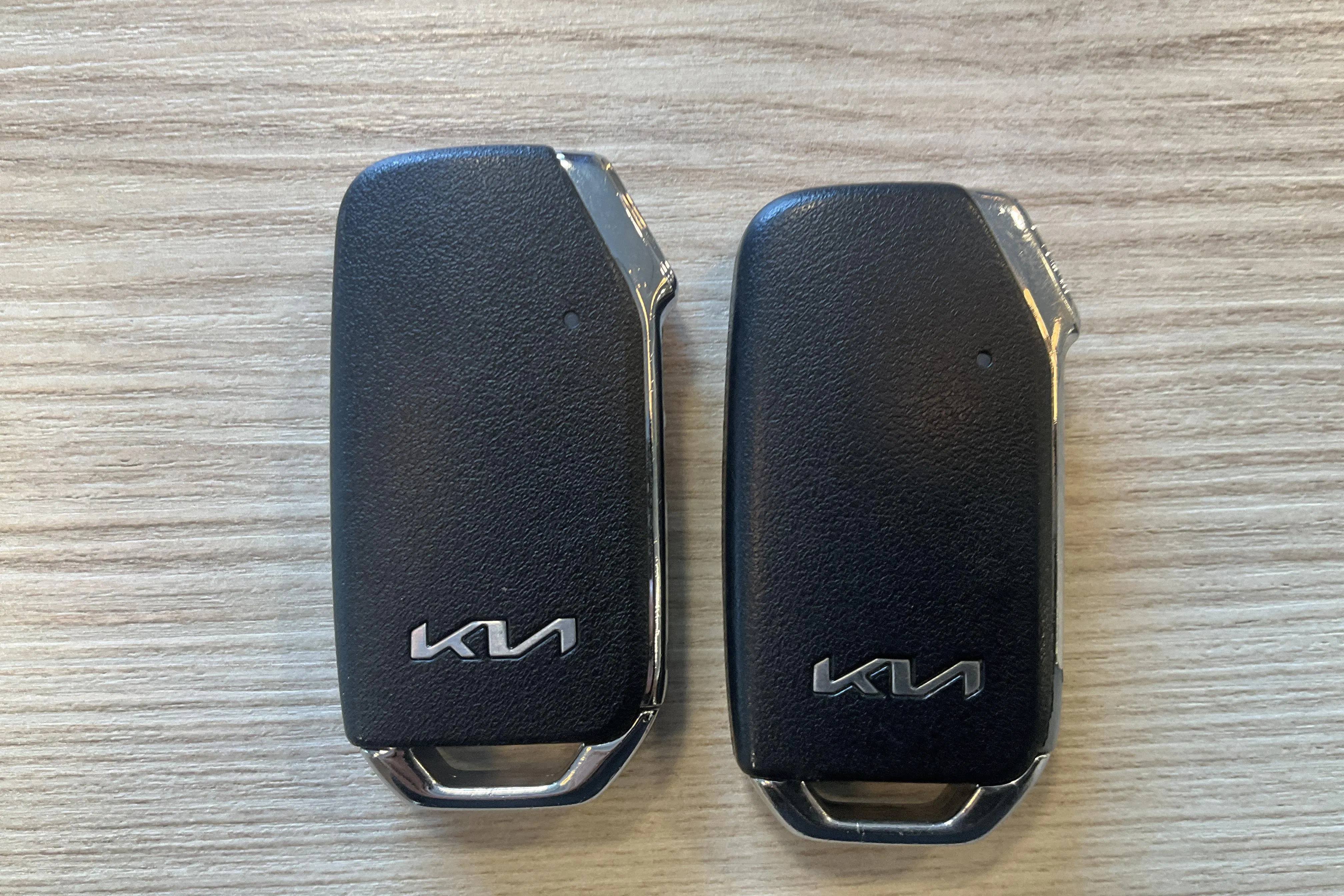 Presentationsfoto 17 av 17: KIA Ceed 1.6 Plug-in Hybrid SW (141hk) - 5 957 mil - Automat - grå - 2024