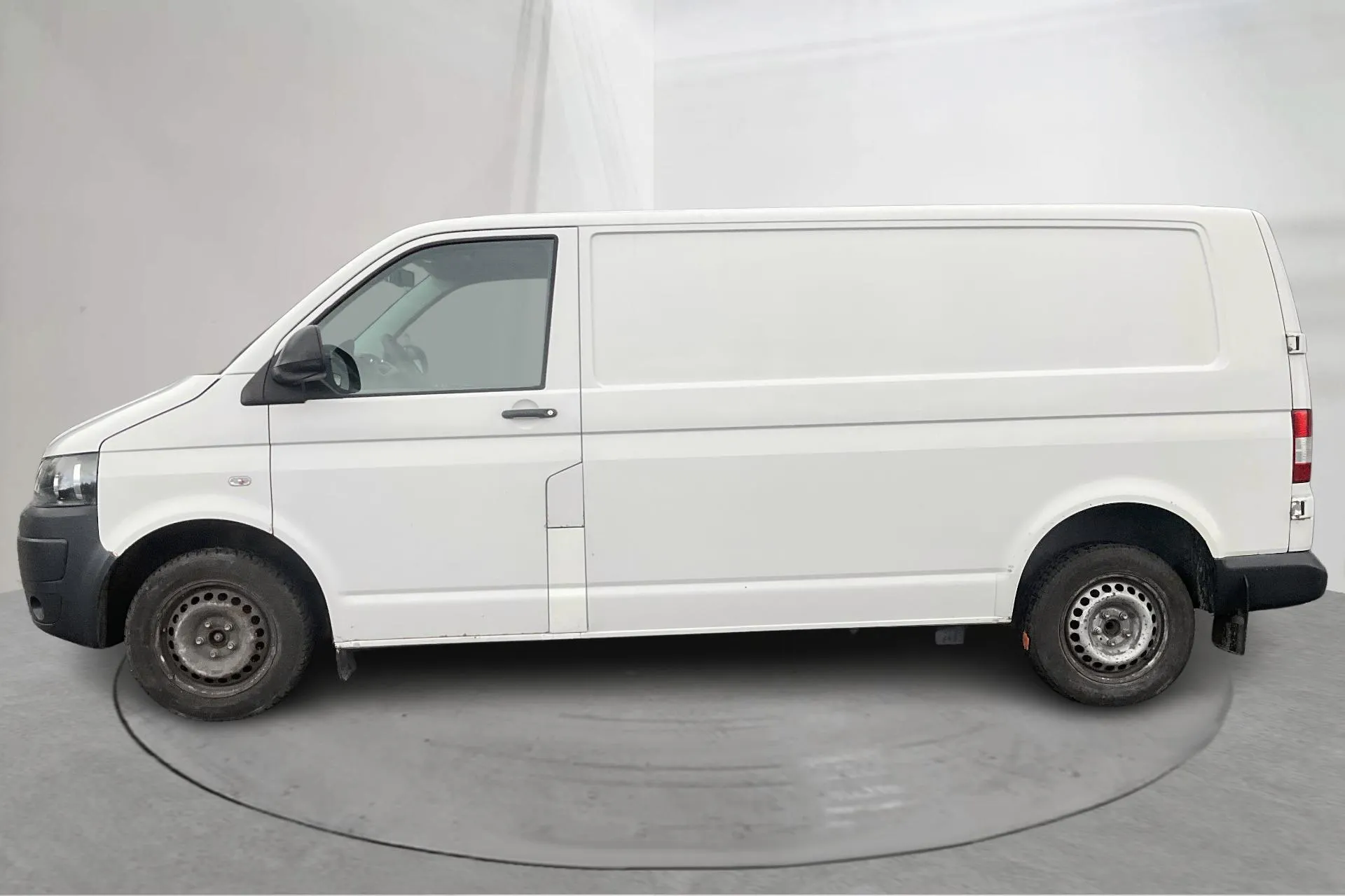 Presentationsfoto 2 av 13: VW Transporter T5 2.0 Ecofuel (115hk) - 21 161 mil - Manuell - vit - 2010