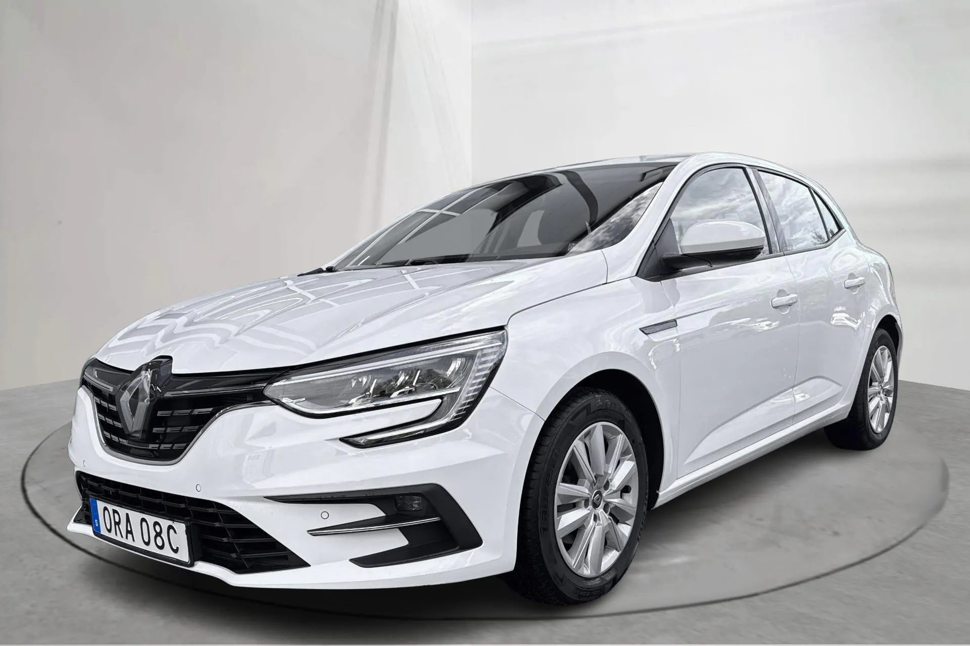Presentationsfoto 1 av 13: Renault Mégane 1.5 dCi 5dr (115hk) - 3 745 mil - Manuell - vit - 2023