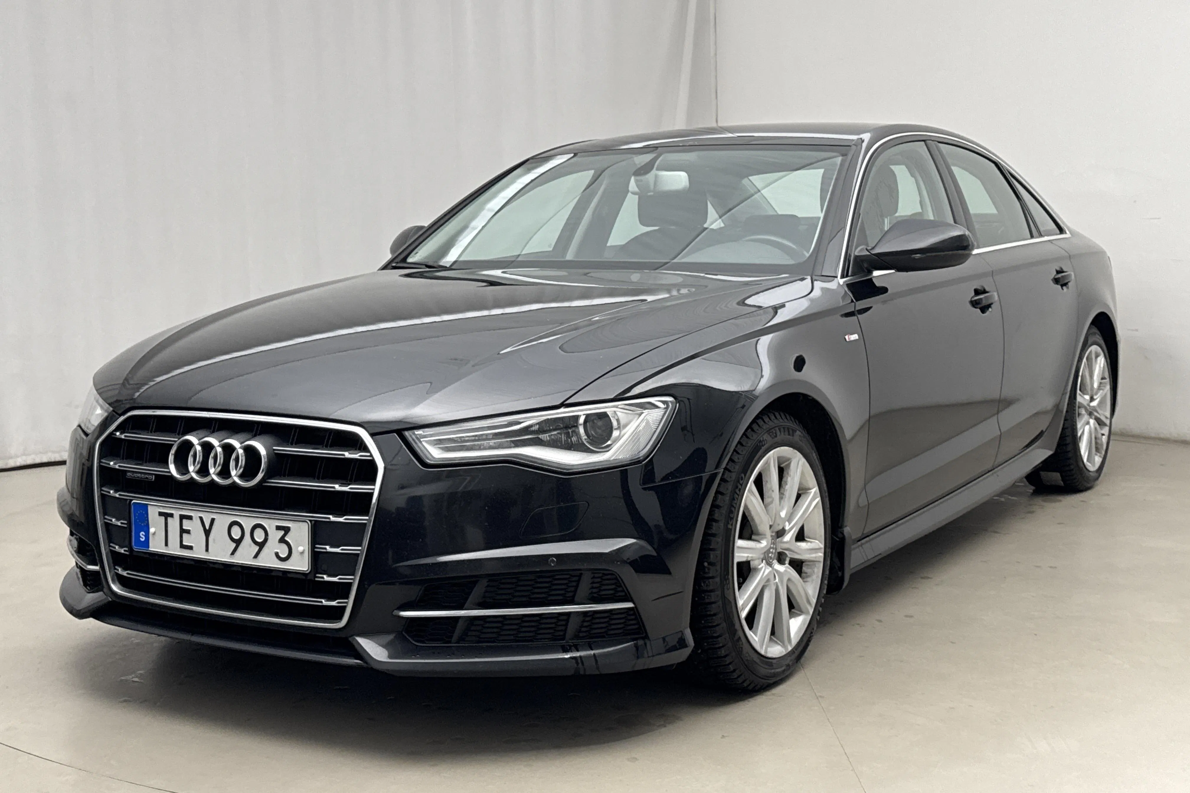 Presentationsfoto 1 av 15: Audi A6 2.0 TDI quattro (190hk) - 26 310 mil - Automat - svart - 2017
