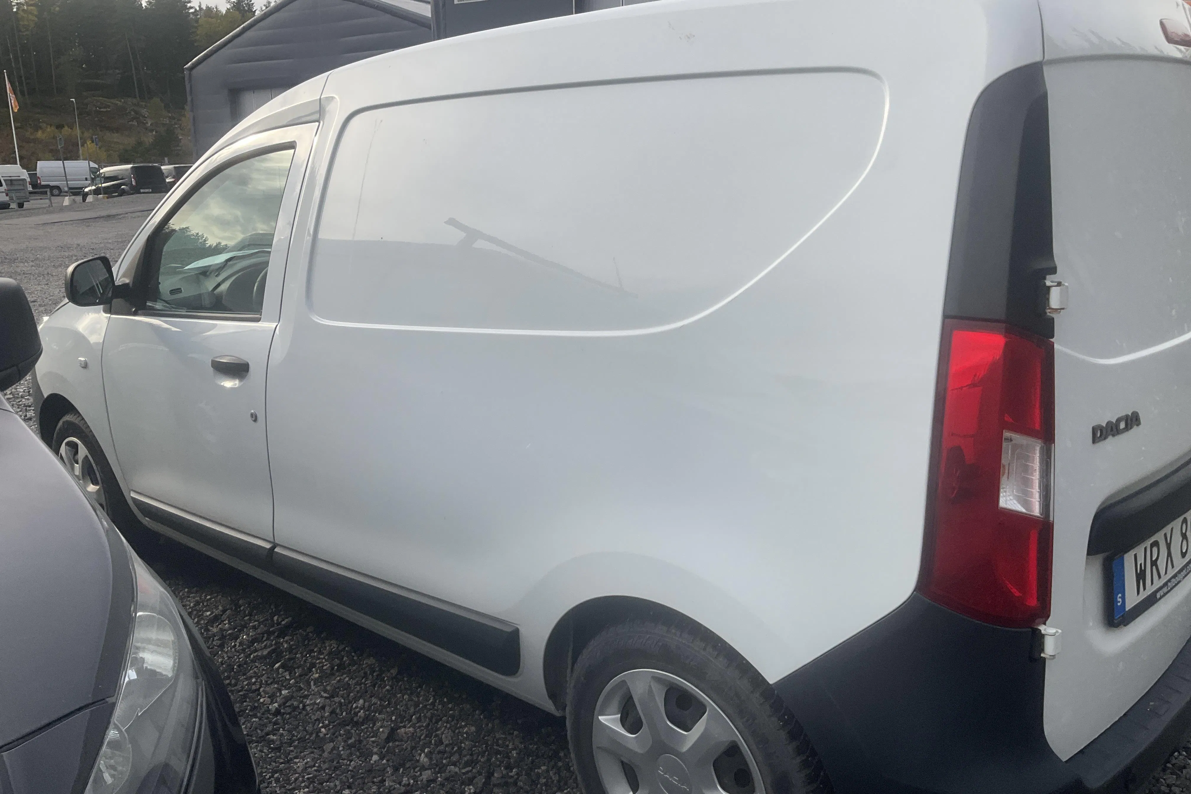 Presentation photo 2 of 10: Dacia Dokker Van 1.5 Blue dCi (95hk) - 68 560 km - Manual - white - 2021