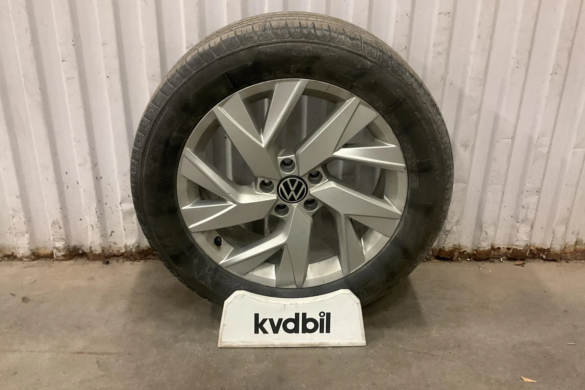 Presentationsfoto 17 av 17: VW Tiguan 1.4 TSI eHybrid (245hk) - 11 708 mil - Automat - silver - 2023