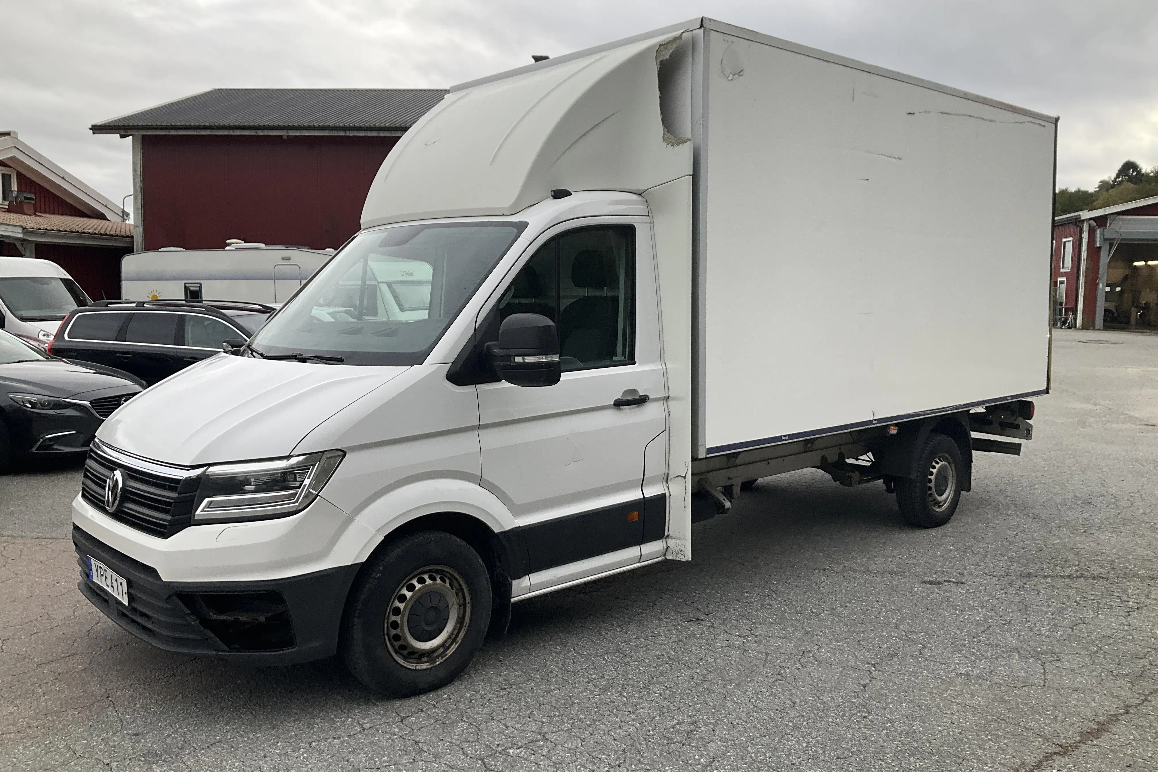 Presentationsfoto 1 av 12: VW Crafter 35 2.0 TDI Volymskåp (177hk) - 21 537 mil - Automat - vit - 2018