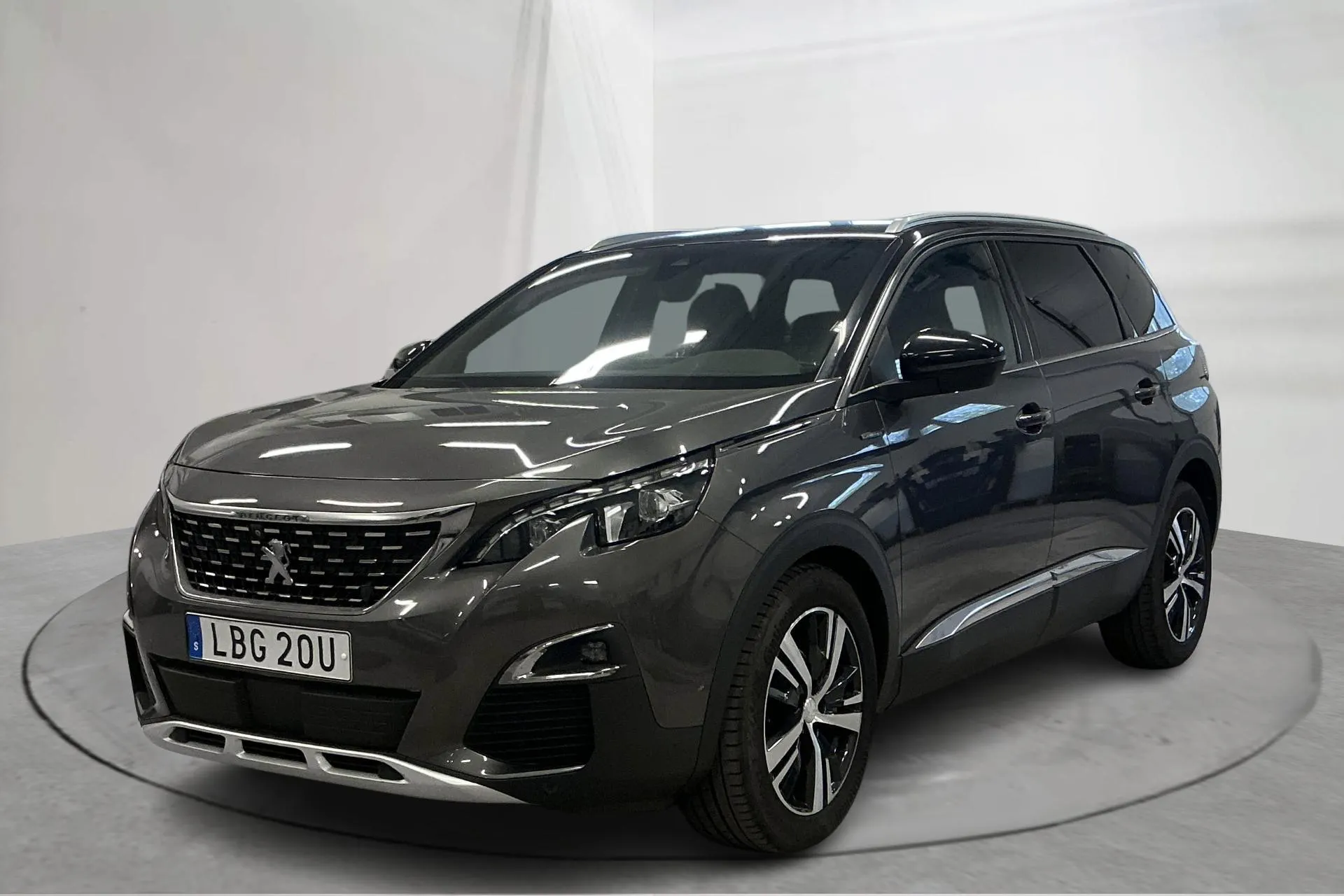 Presentationsfoto 1 av 19: Peugeot 5008 2.0 BlueHDi (180hk) - 12 399 mil - Automat - grå - 2020