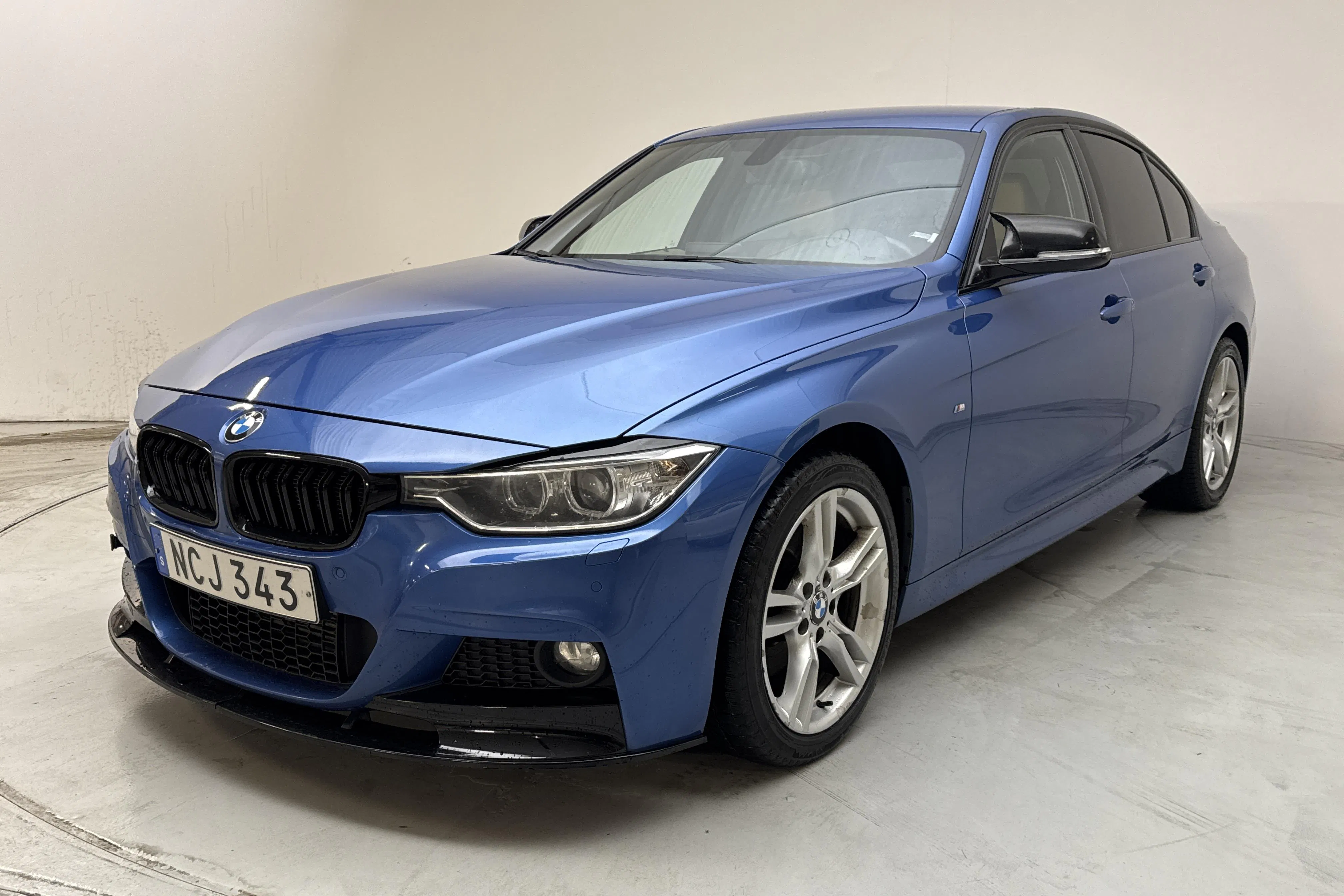 BMW 328i xDrive Sedan, F30 (245hk)