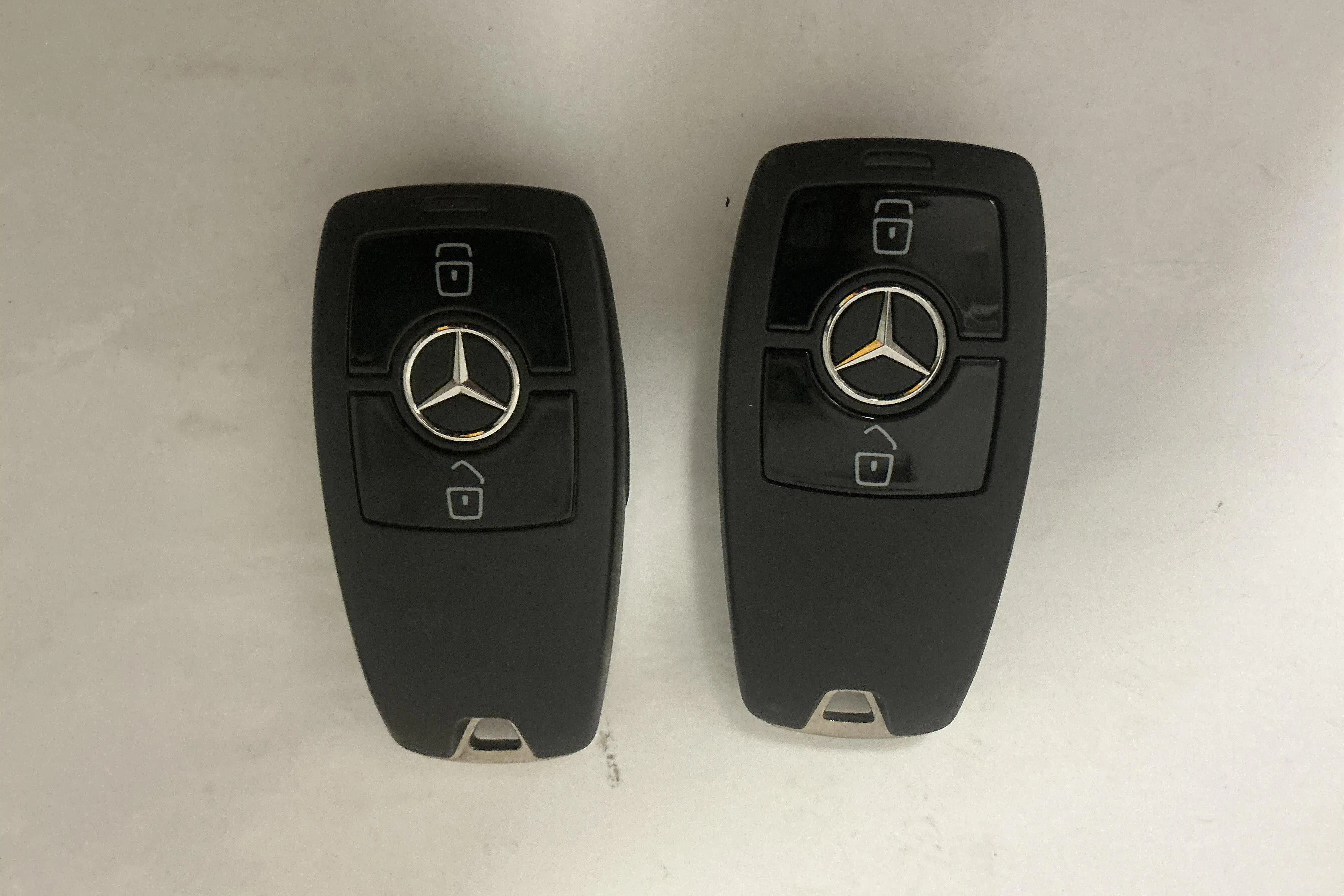 Presentationsfoto 16 av 16: Mercedes Sprinter 319 CDI Skåp RWD (190hk) - 9 039 mil - Automat - vit - 2023