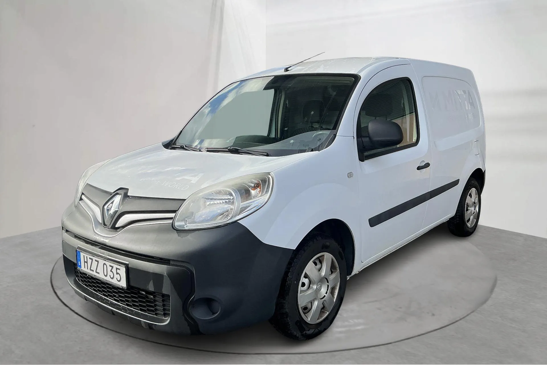 Presentationsfoto 1 av 12: Renault Kangoo 1.5 dCi Skåp (75hk) - 12 612 mil - Manuell - vit - 2015