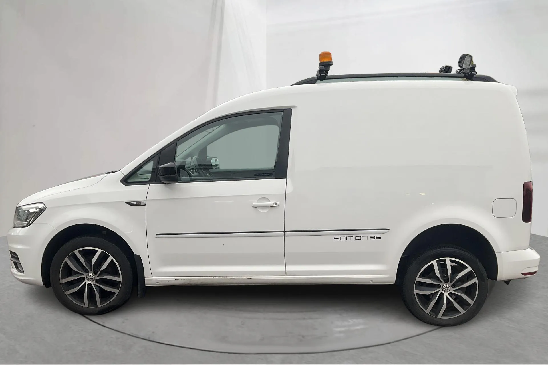 Presentation photo 2 of 17: VW Caddy 2.0 TDI Skåp 4MOTION (122hk) - 138 970 km - Manual - 2018
