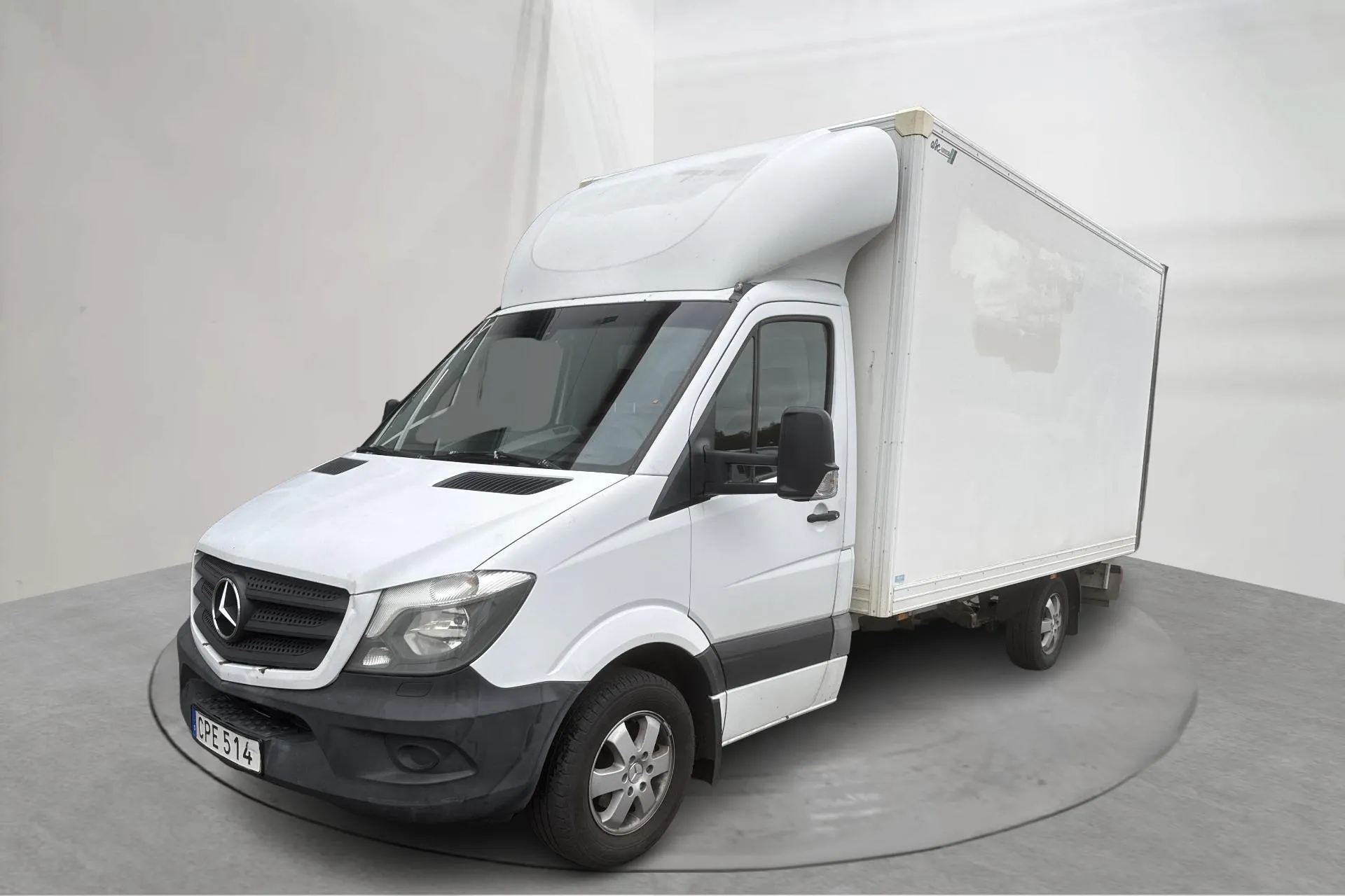 Presentationsfoto 1 av 16: Mercedes Sprinter 316 CDI Volymskåp (163hk) - 51 300 mil - Automat - vit - 2018