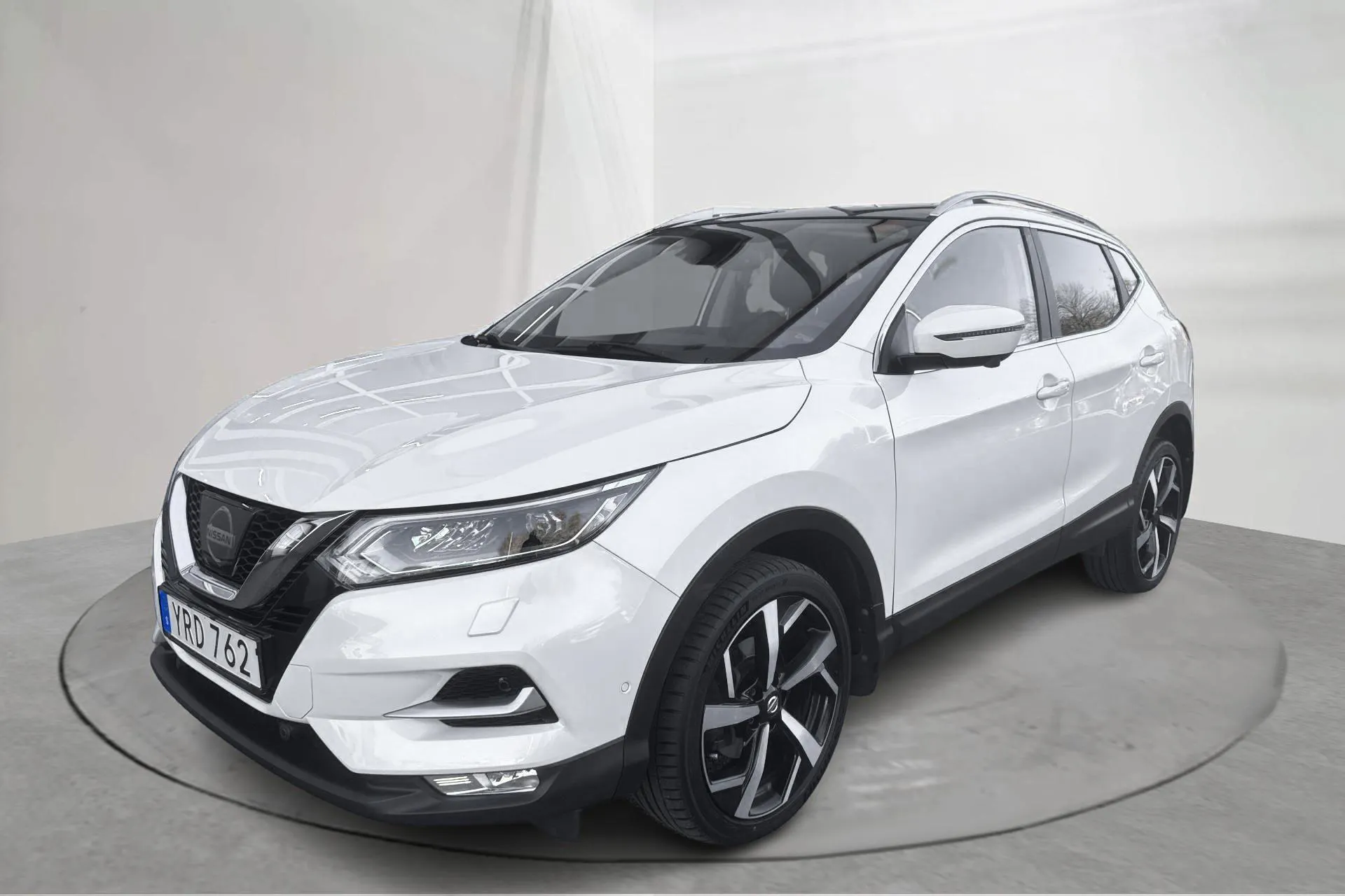 Presentation photo 1 of 19: Nissan Qashqai 1.6 dCi (130hk) - 59 690 km - Automatic - white - 2018