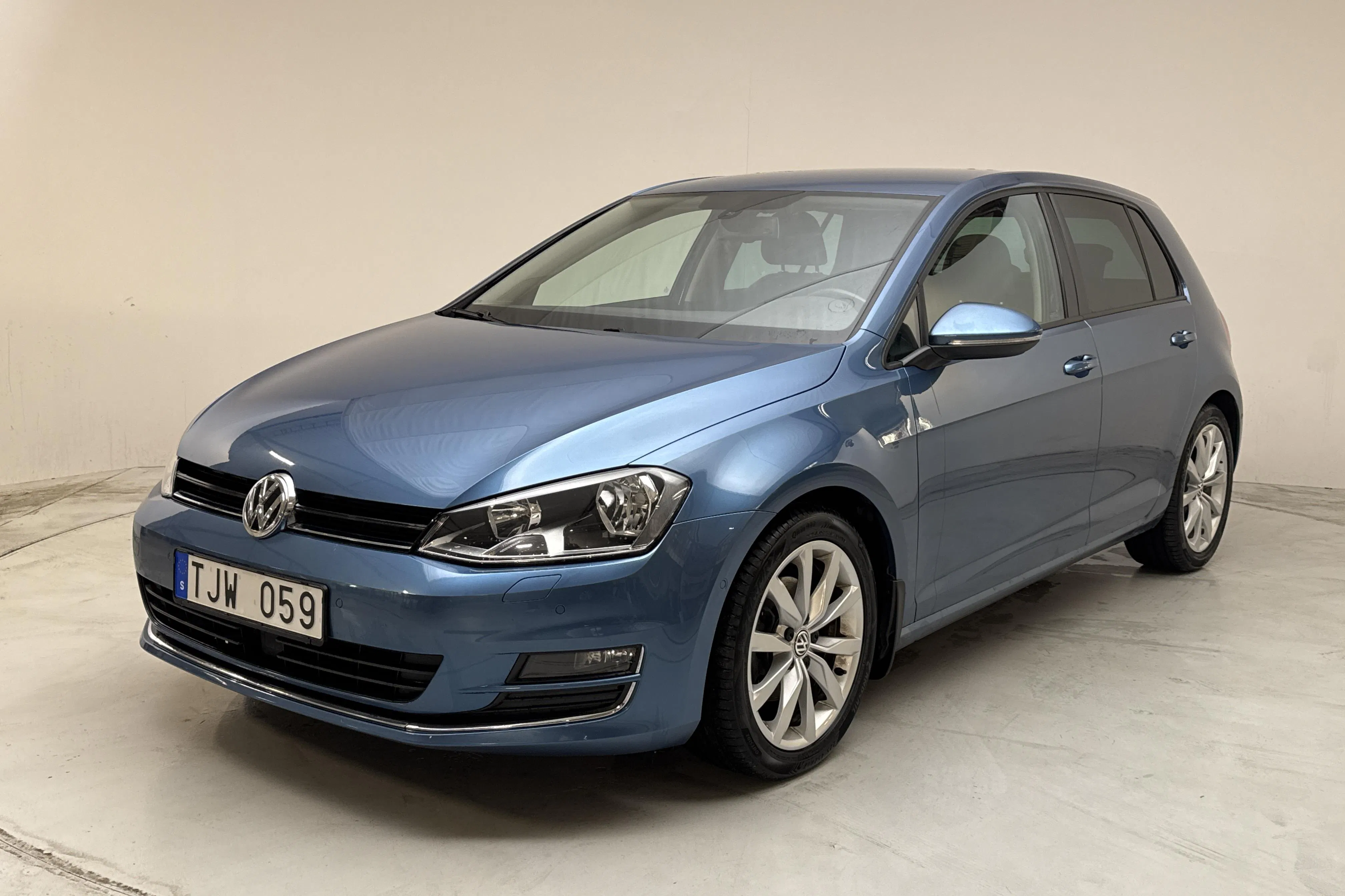 Presentation photo 1 of 14: VW Golf VII 1.4 TSI 5dr (140hk) - 96 630 km - Manual - blue - 2014