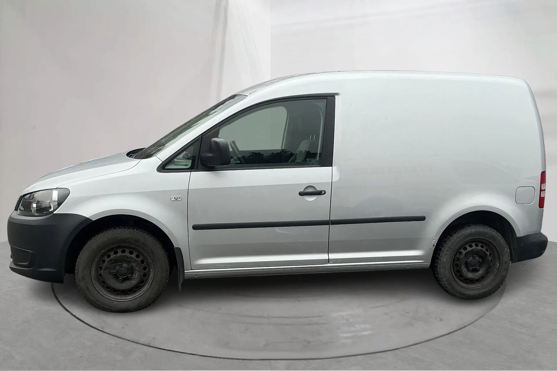 Presentationsfoto 2 av 16: VW Caddy 2.0 Ecofuel Skåp (109hk) - 10 656 mil - Manuell - silver - 2011