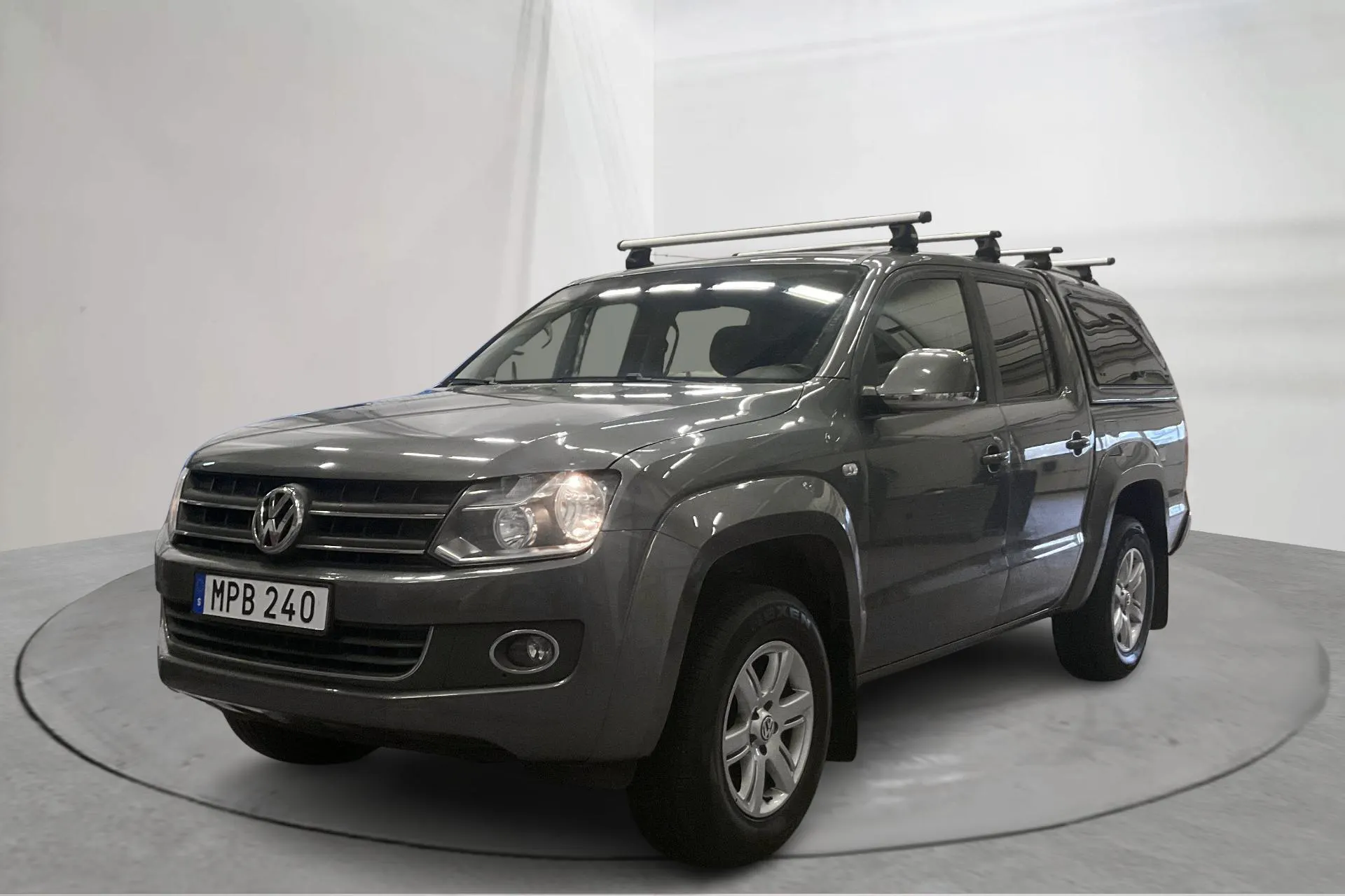 Presentationsfoto 1 av 15: VW Amarok 2.0 TDI 4motion (180hk) - 18 700 mil - Automat - grå - 2015