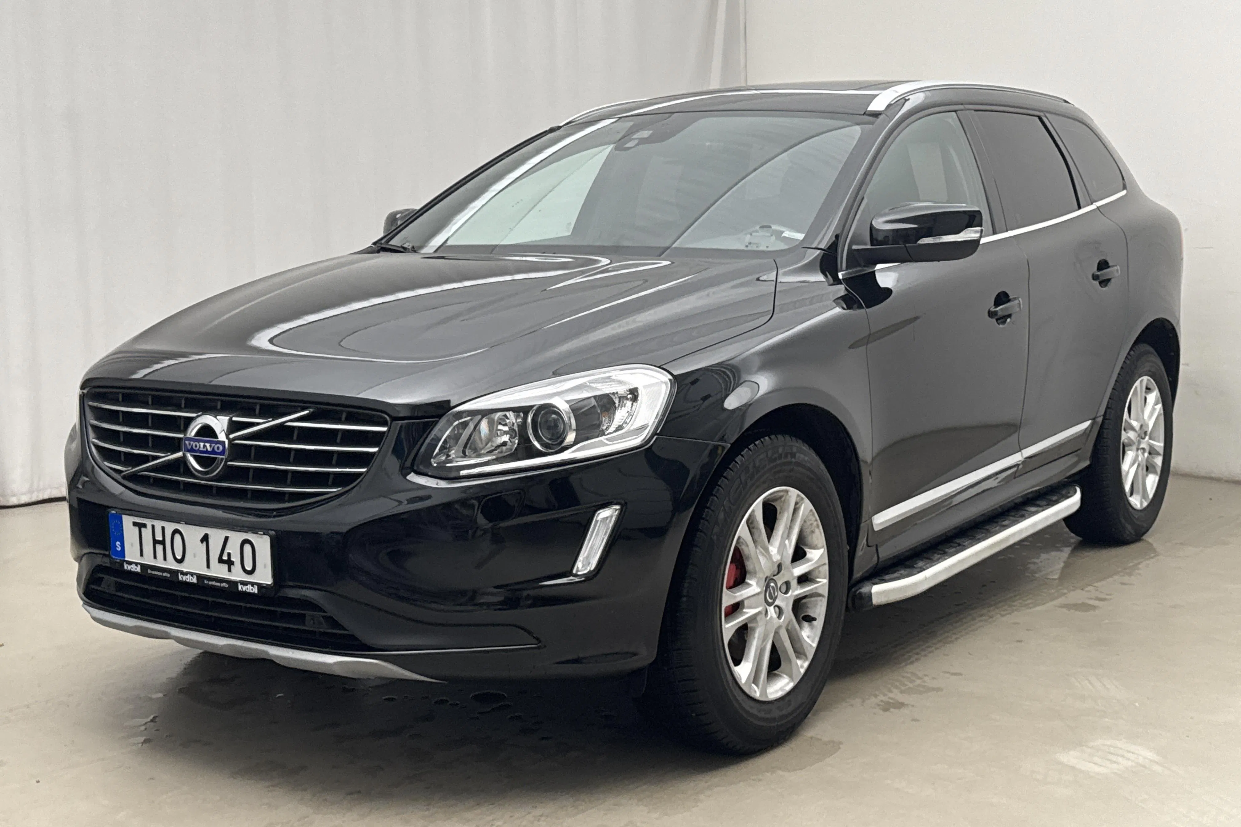 Presentation photo 1 of 19: Volvo XC60 D4 2WD (190hk) - 137 760 km - Manual - black - 2016
