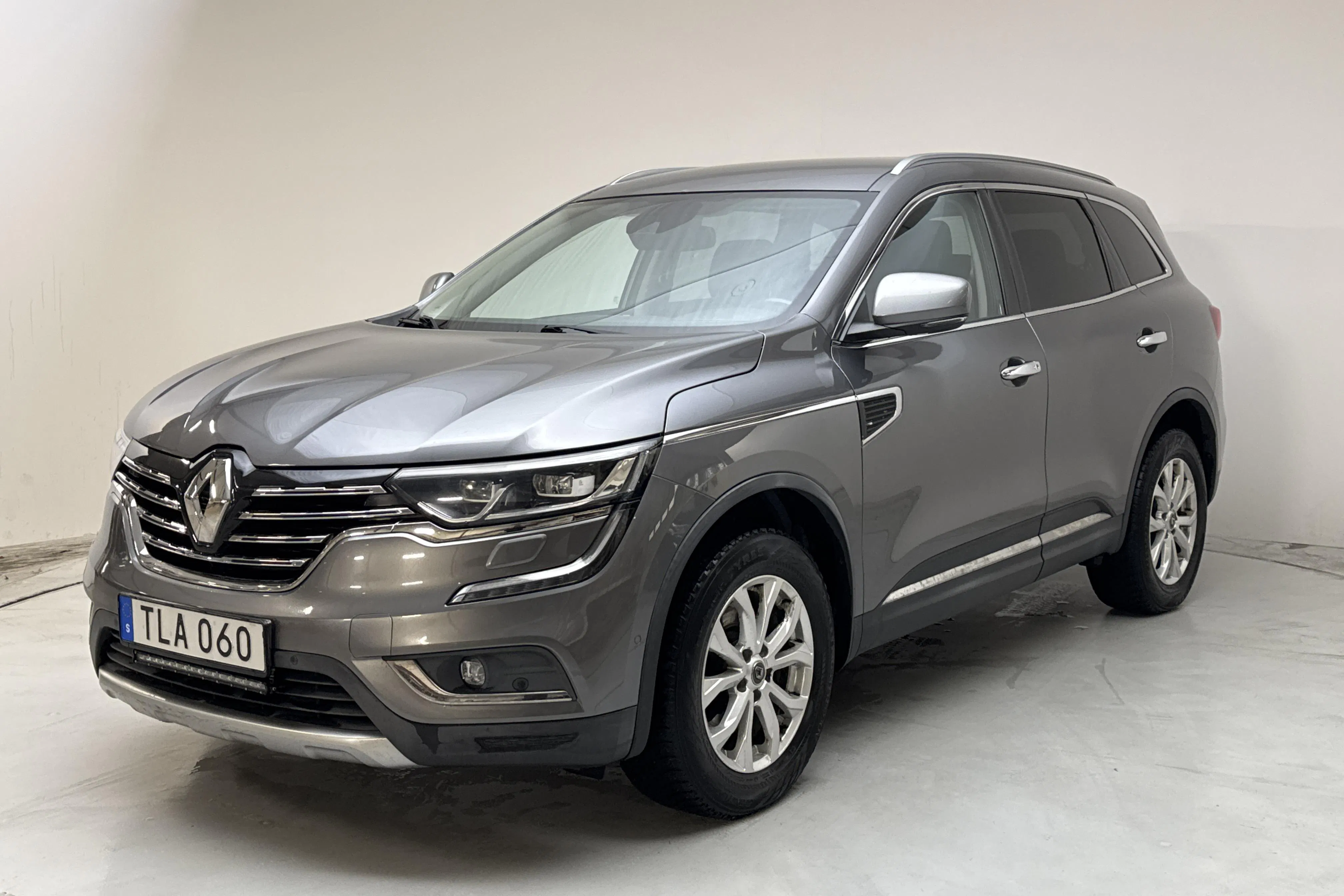 Presentationsfoto 1 av 18: Renault Koleos 2.0 dCi 4X4 (177hk) - 19 355 mil - Automat - 2018